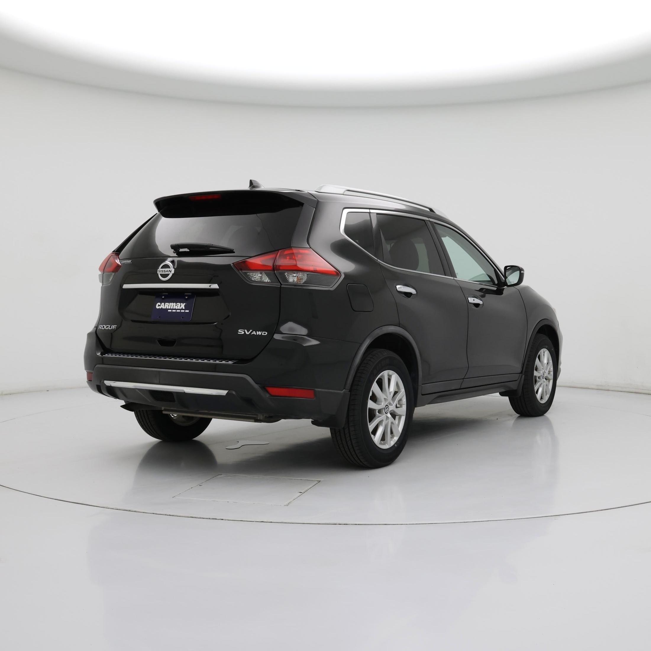 Thumbnail: 2017 Nissan Rogue - 8