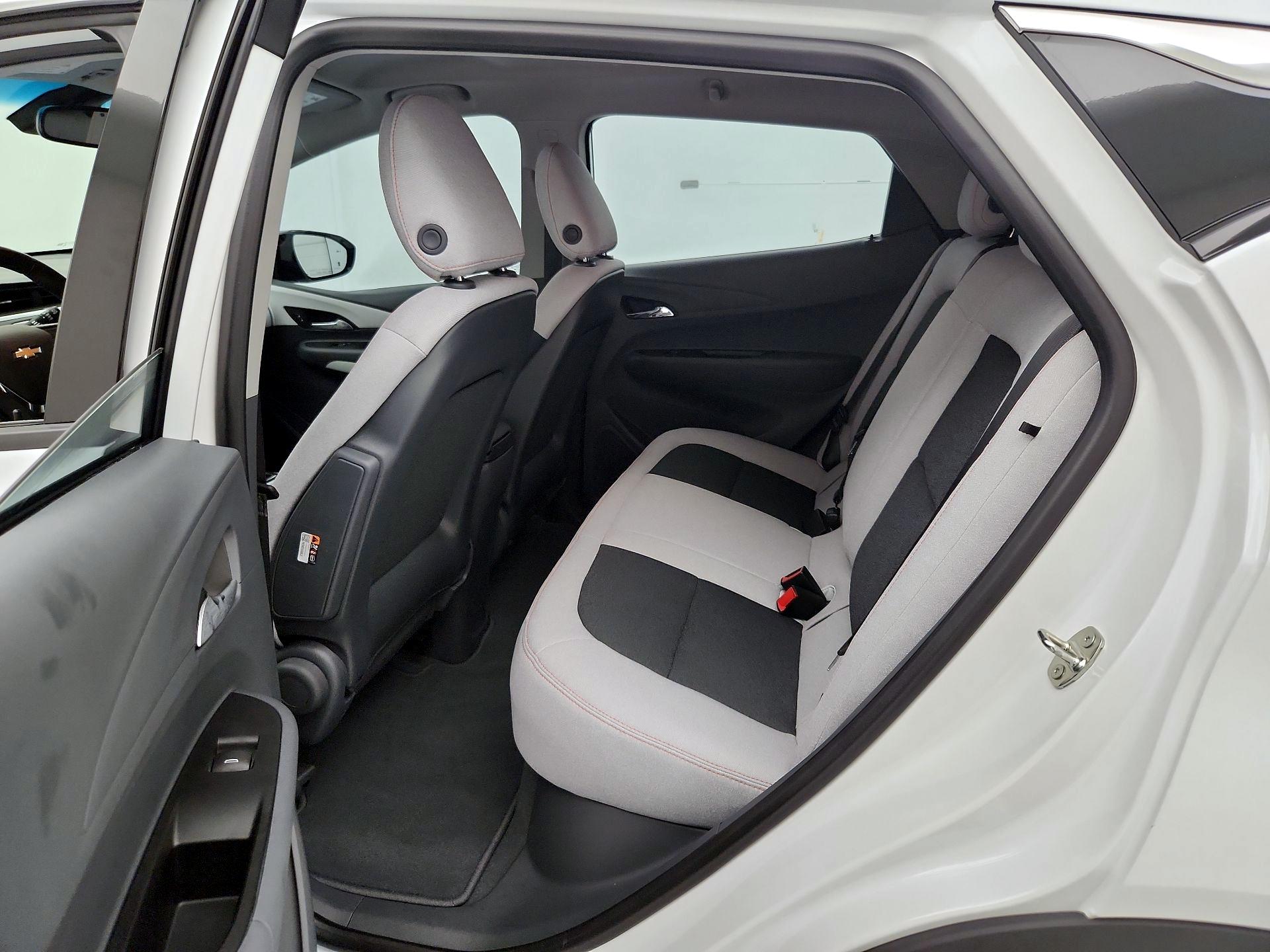 Thumbnail: 2021 Chevrolet Bolt EV - 19