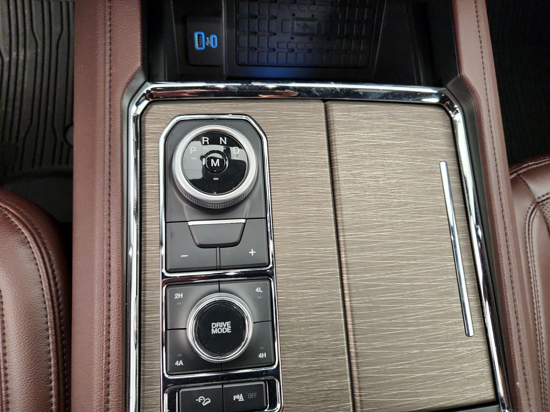 Thumbnail: 2024 Ford Expedition MAX - 18