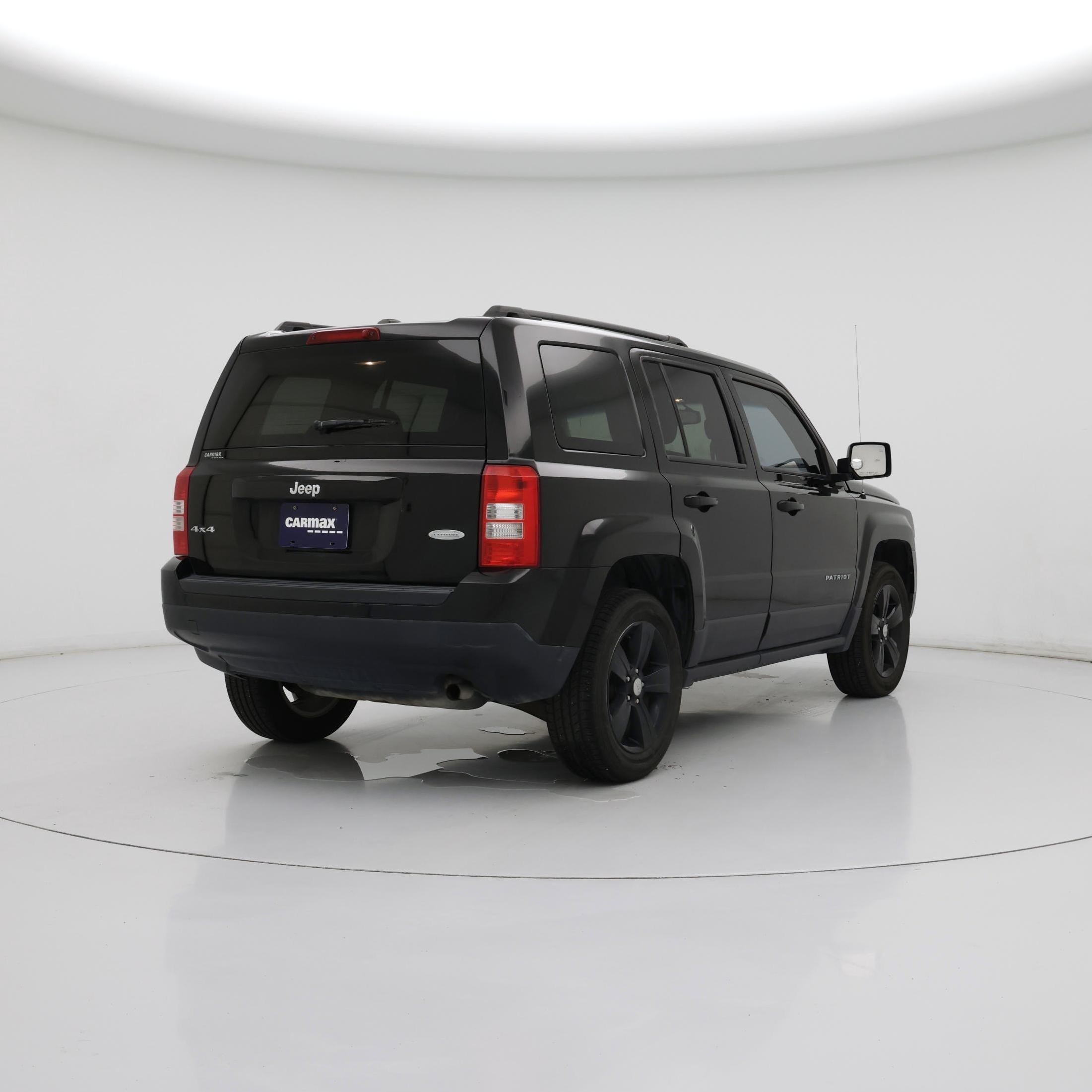 Thumbnail: 2016 Jeep Patriot - 8