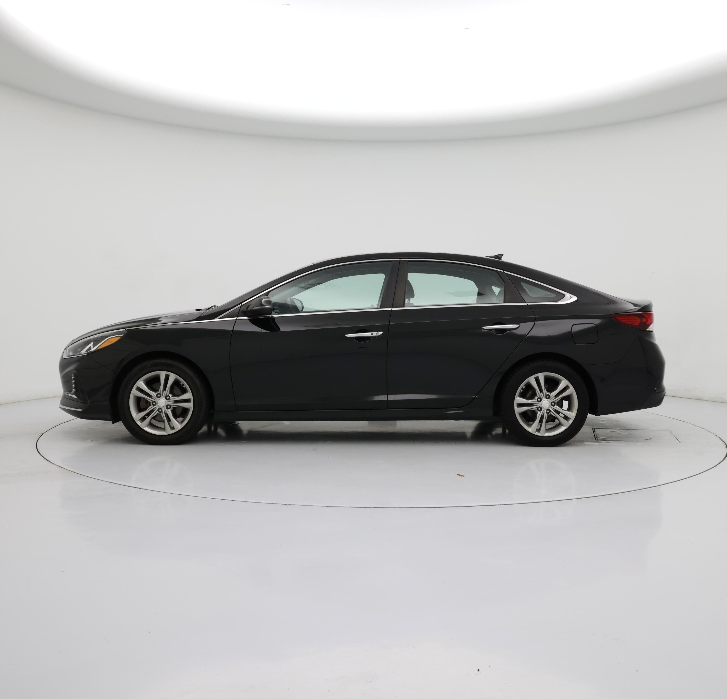 Thumbnail: 2018 Hyundai Sonata - 3
