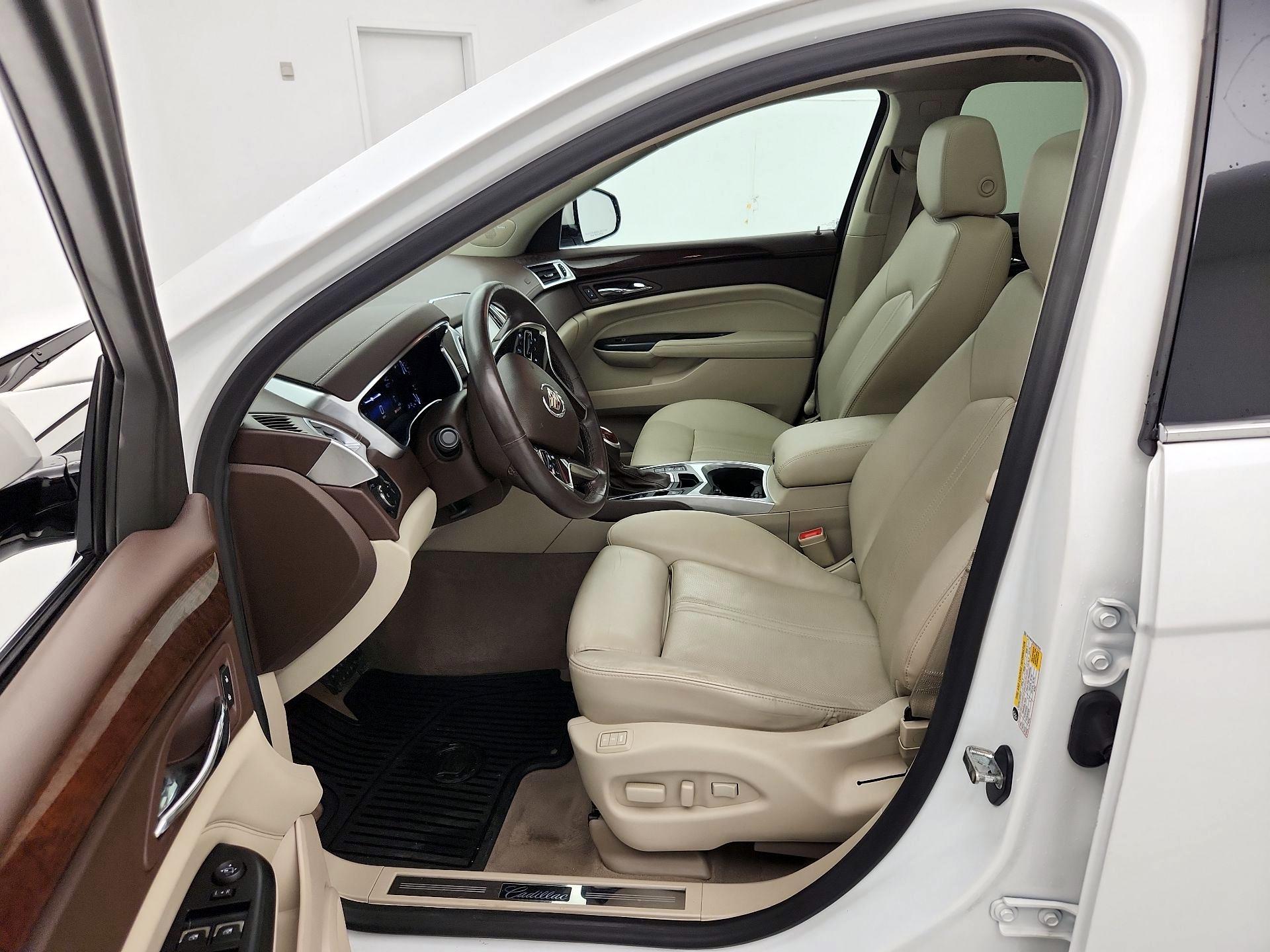 Thumbnail: 2016 Cadillac SRX - 11