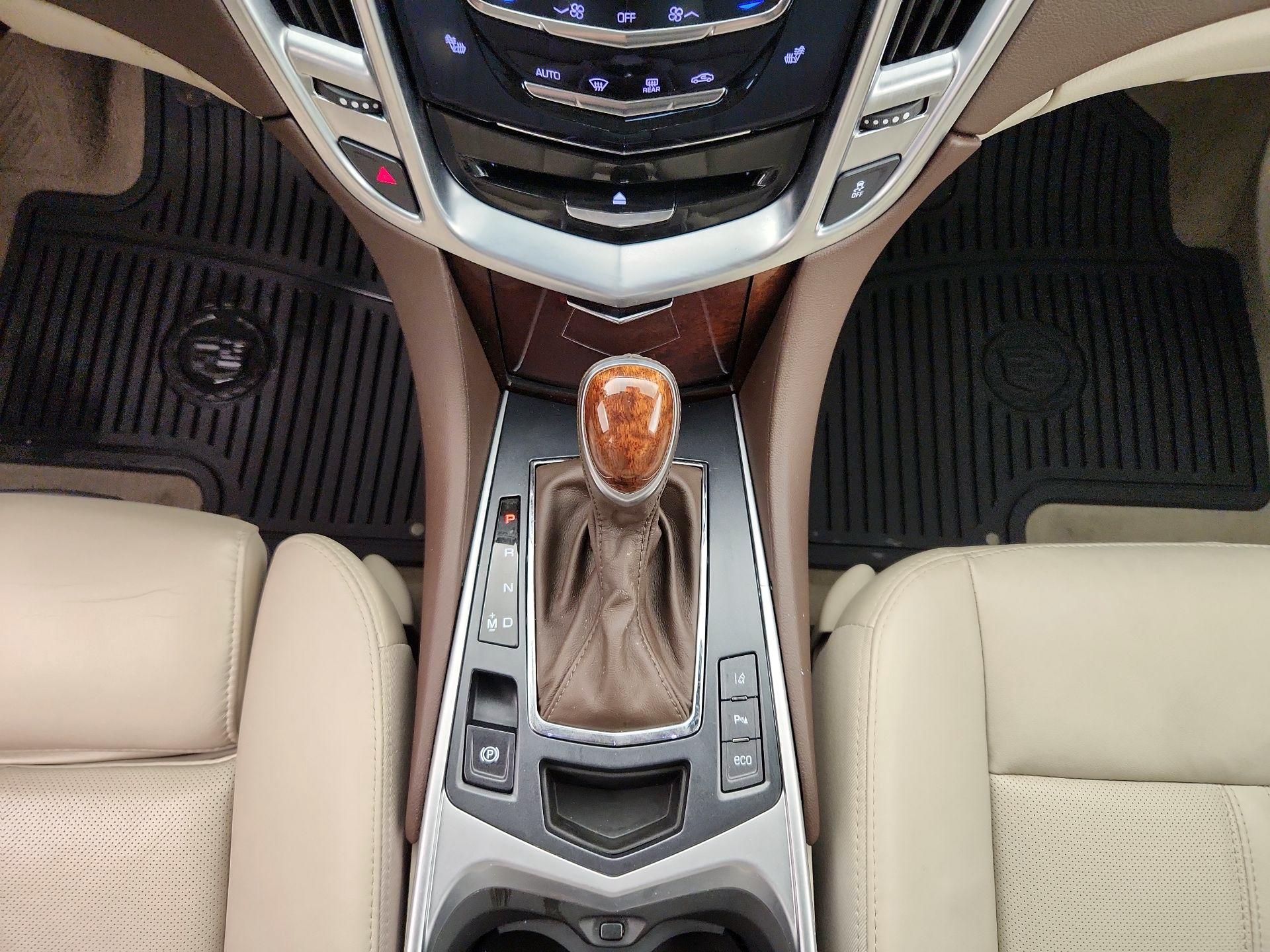 Thumbnail: 2016 Cadillac SRX - 18