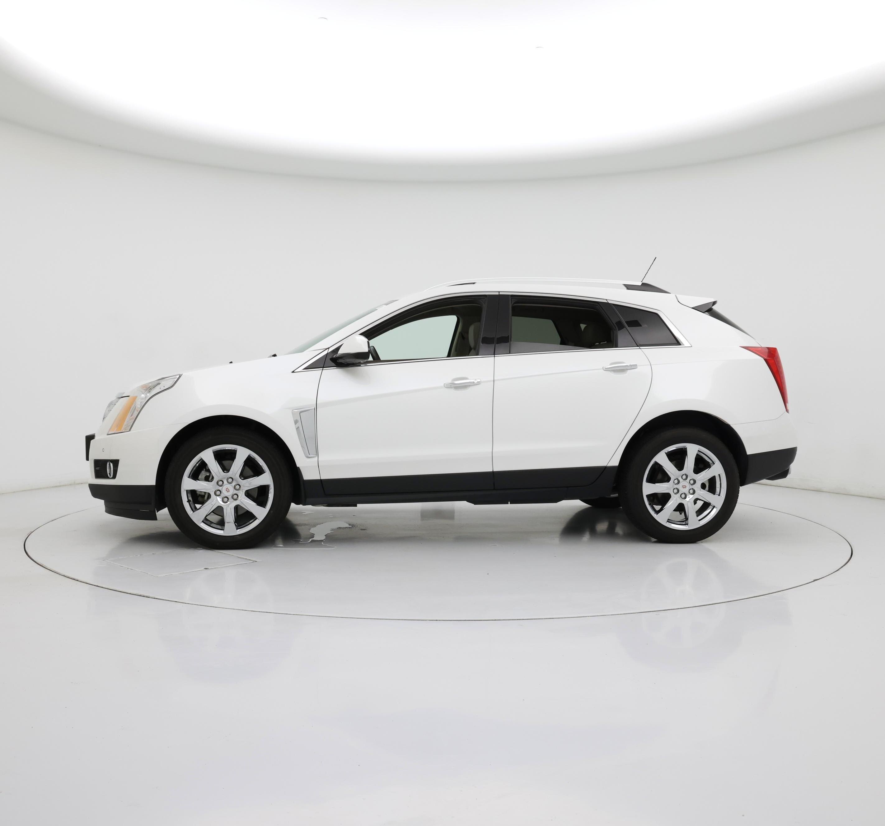 Thumbnail: 2016 Cadillac SRX - 3