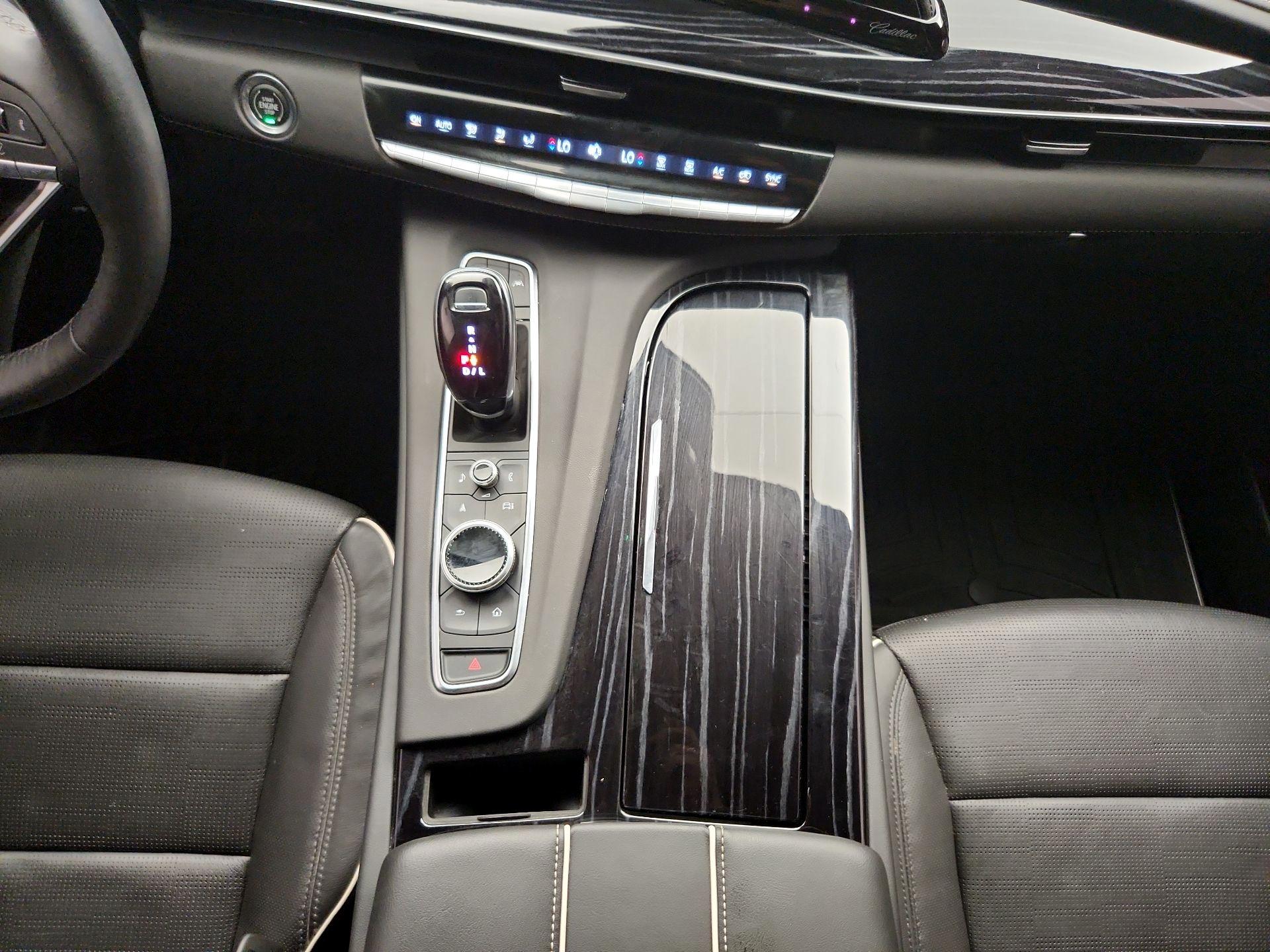 Thumbnail: 2023 Cadillac Escalade - 18