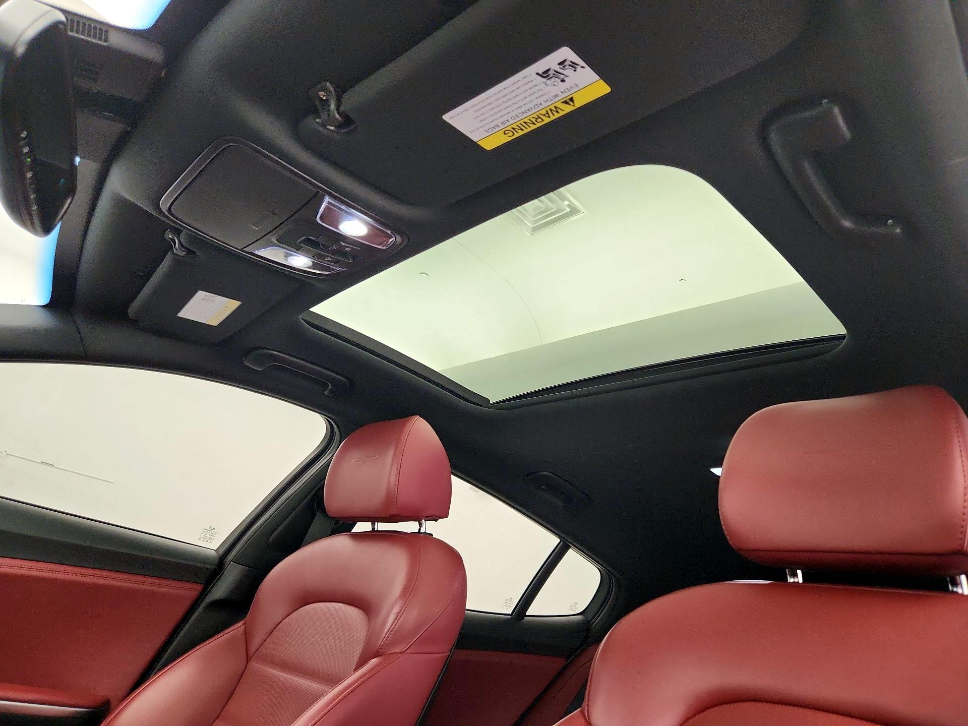 Thumbnail: 2019 Kia Stinger - 20