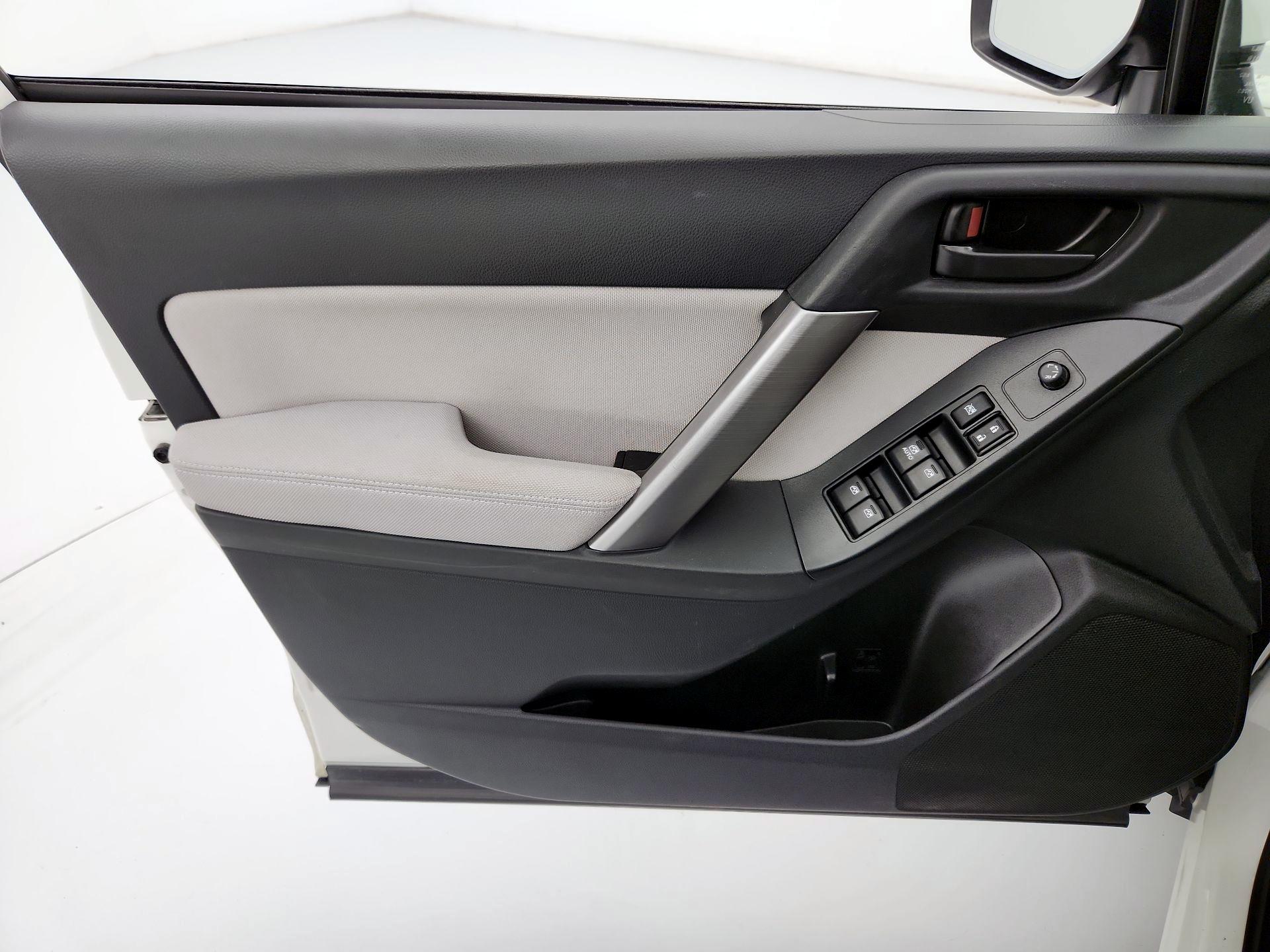 Thumbnail: 2014 Subaru Forester - 12