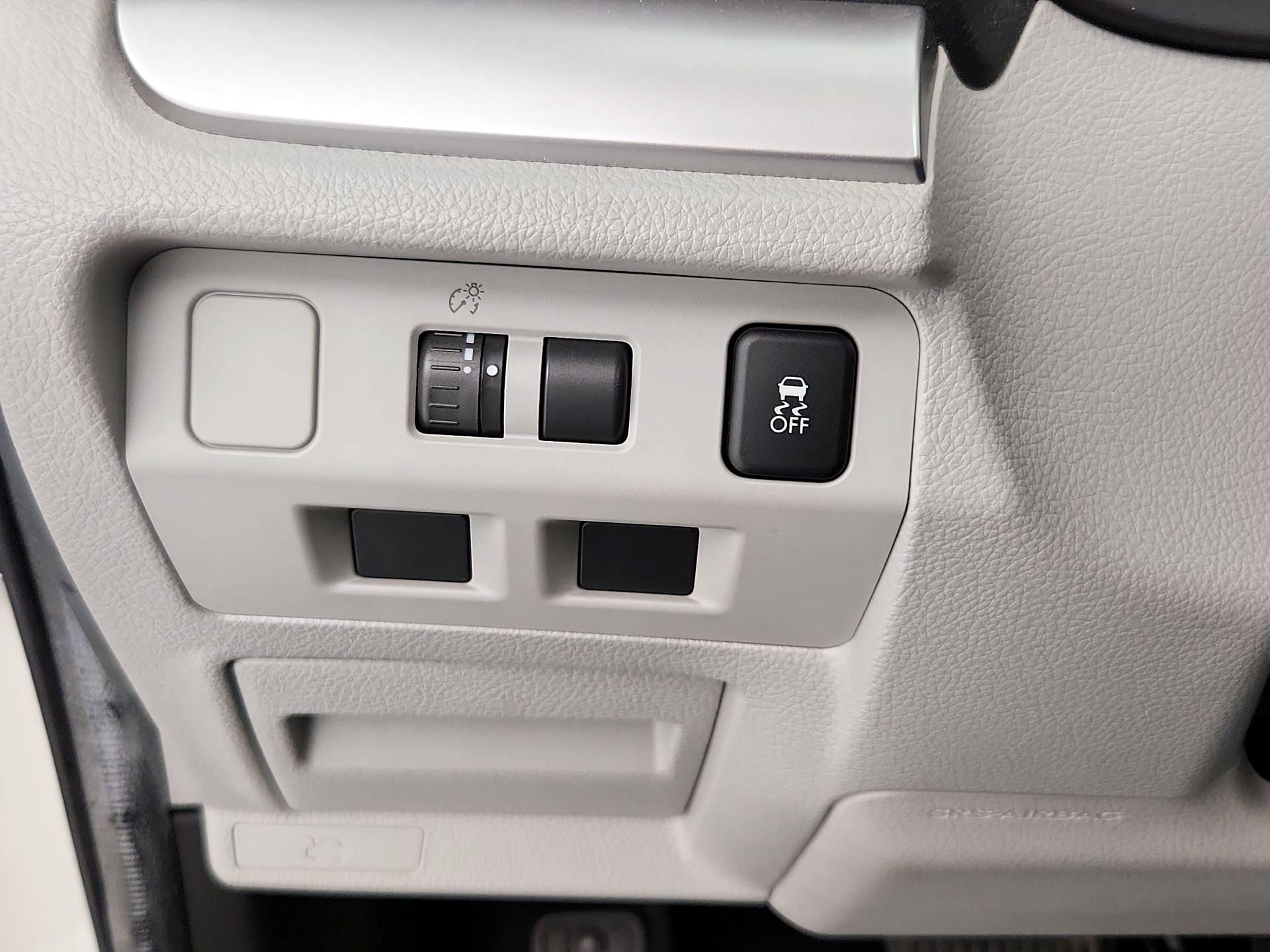 Thumbnail: 2014 Subaru Forester - 13