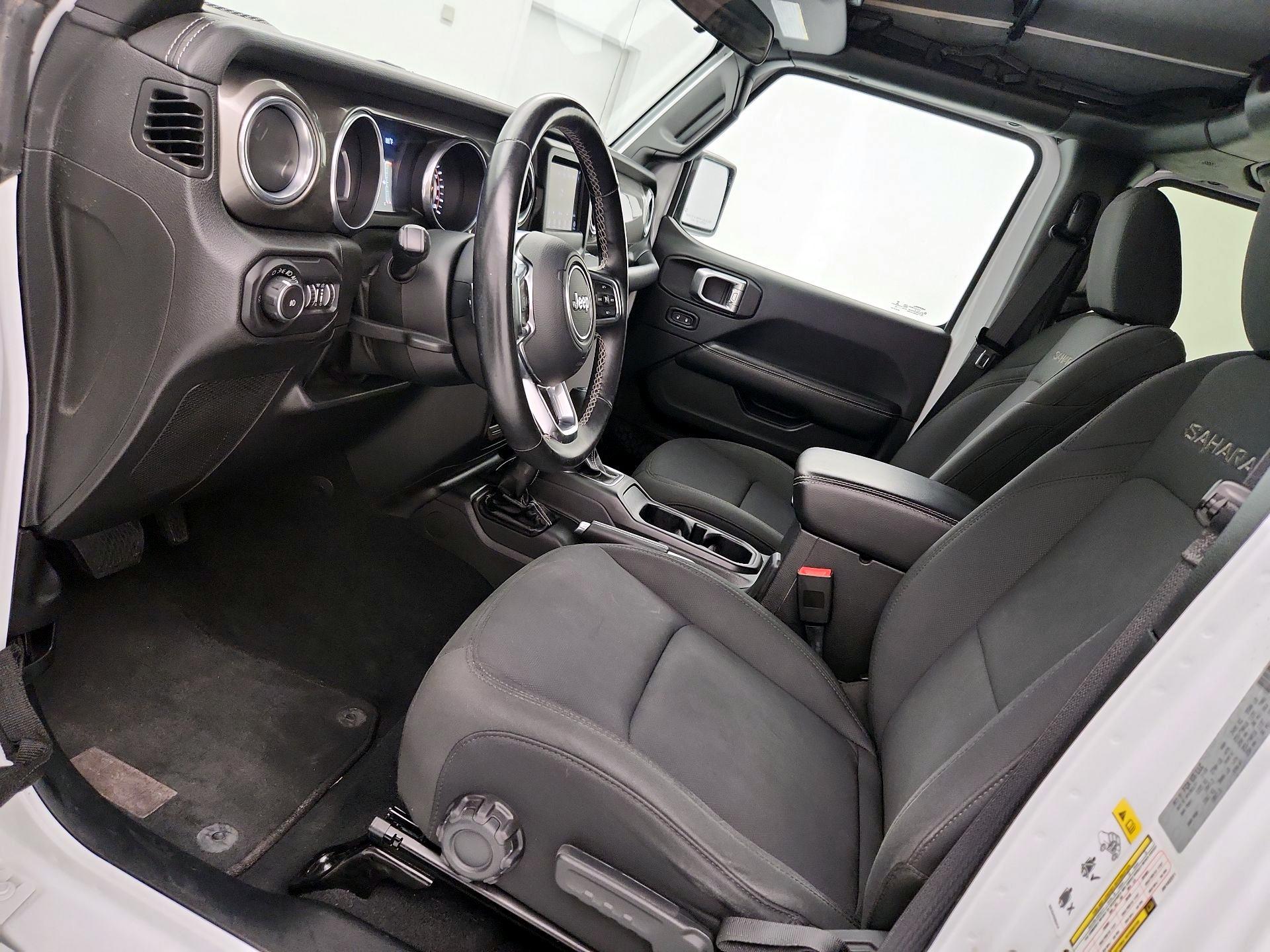 Thumbnail: 2018 Jeep Wrangler - 11