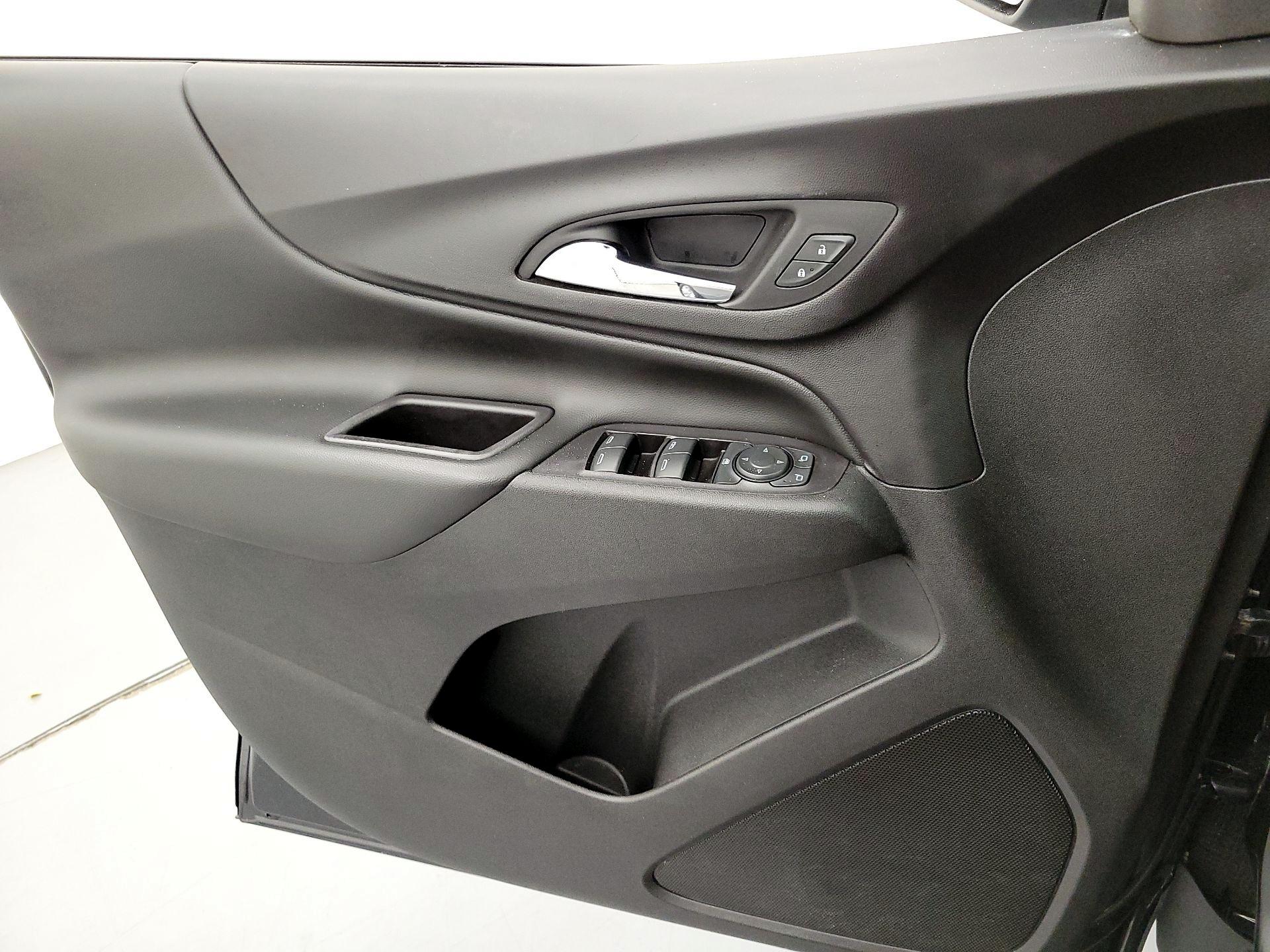 Thumbnail: 2020 Chevrolet Equinox - 12