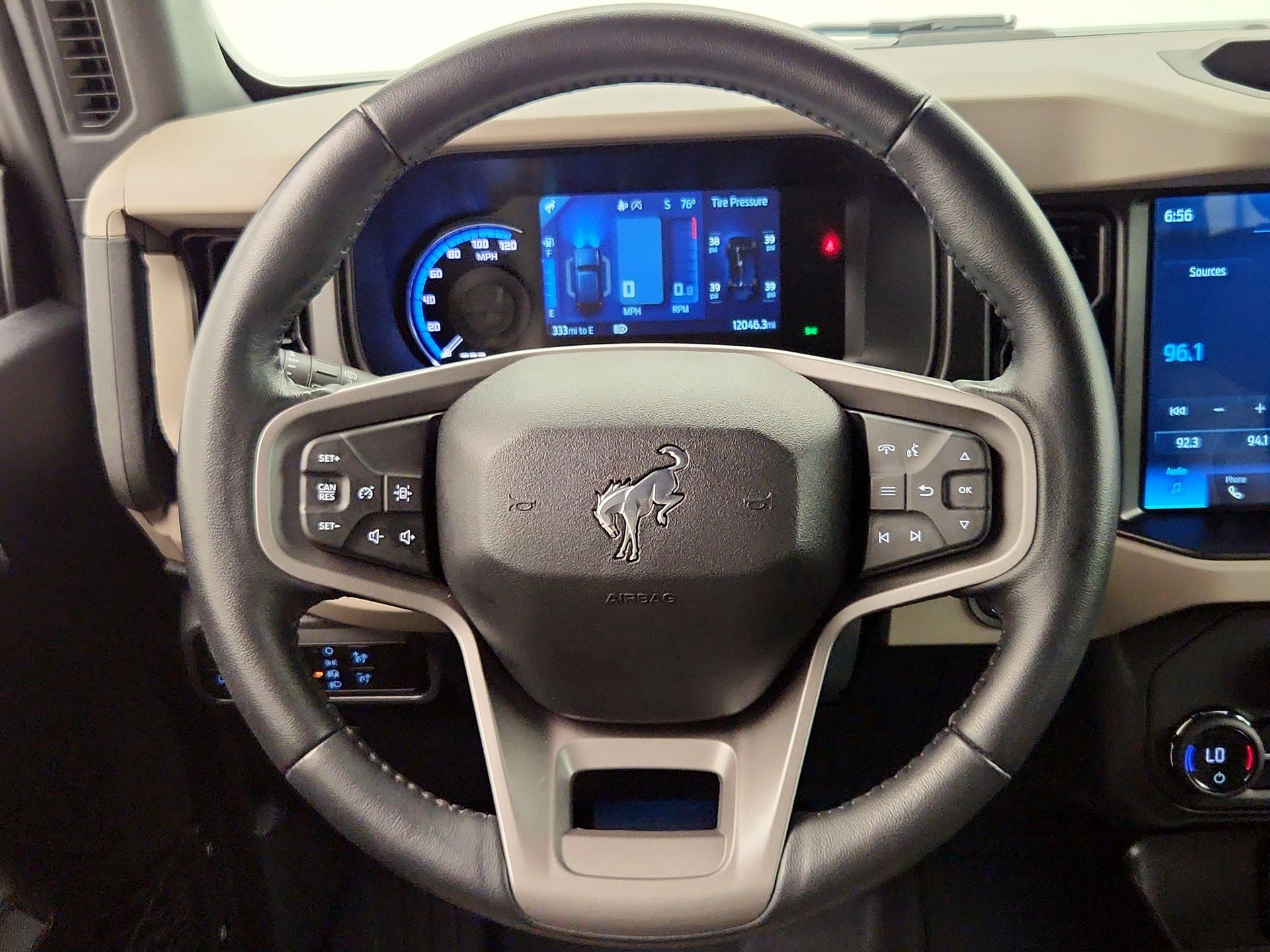 Thumbnail: 2023 Ford Bronco - 10
