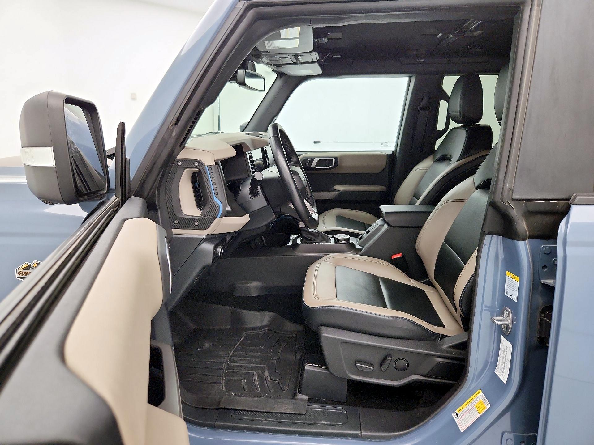 Thumbnail: 2023 Ford Bronco - 11