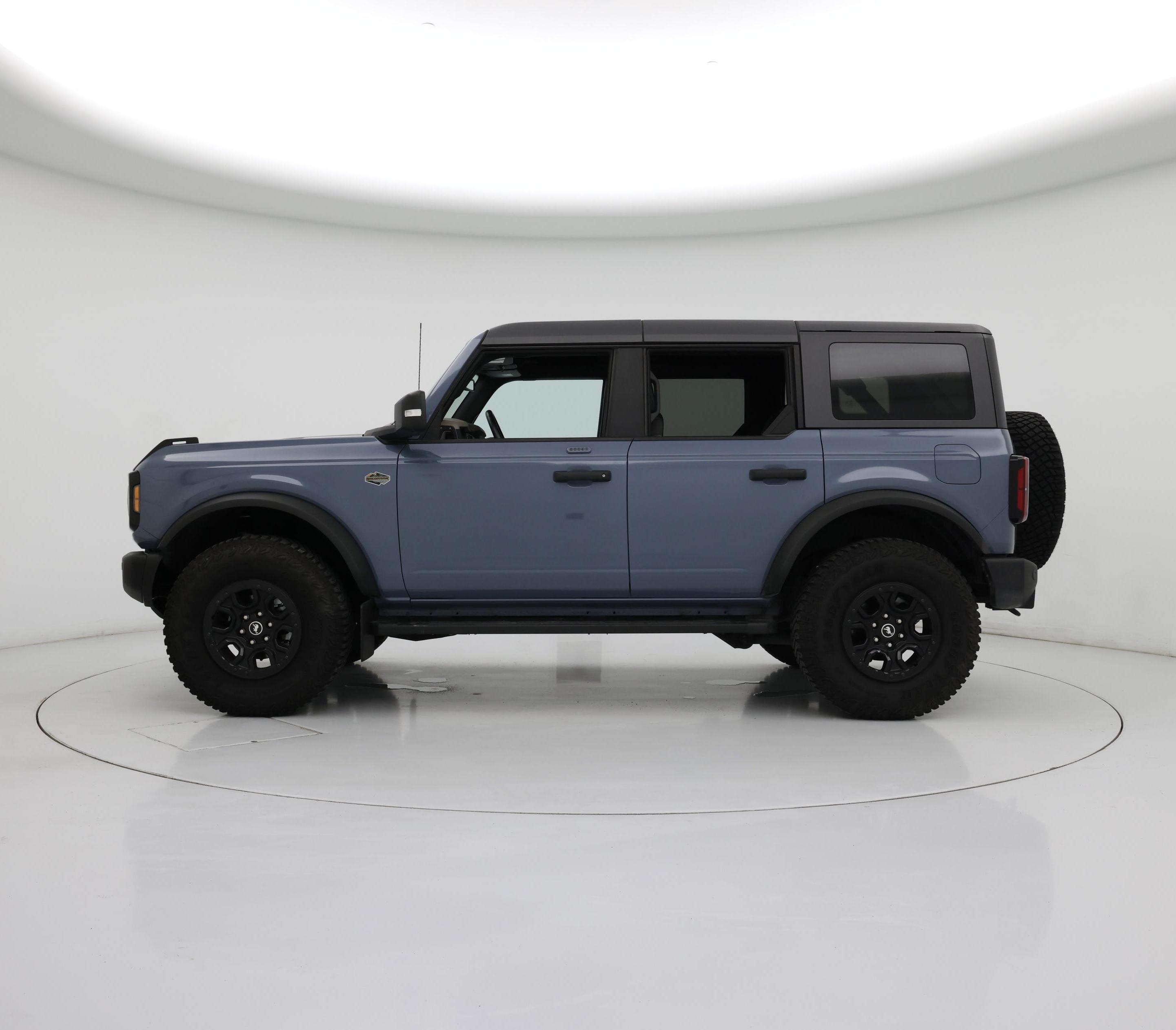 Thumbnail: 2023 Ford Bronco - 3