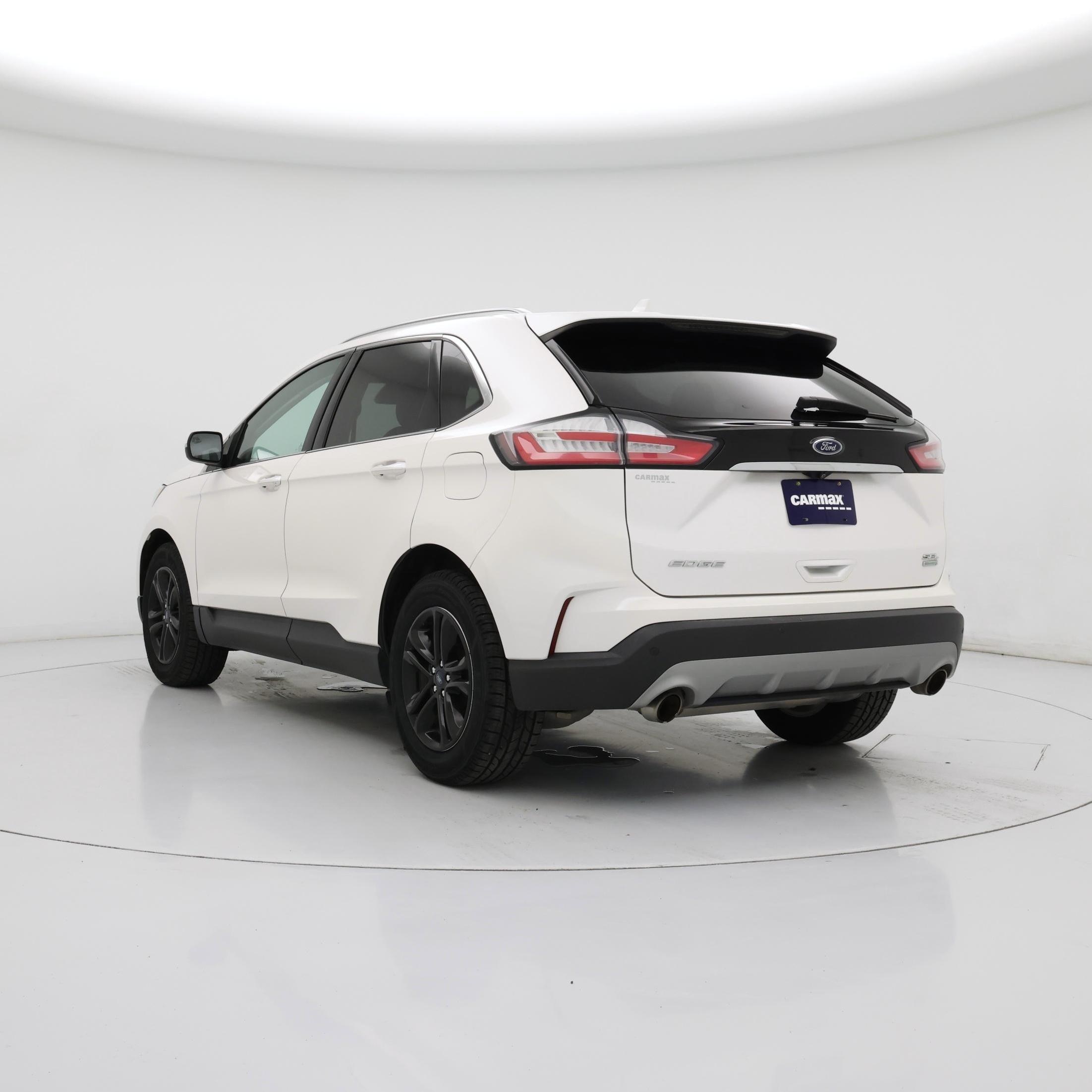 Thumbnail: 2019 Ford Edge - 2