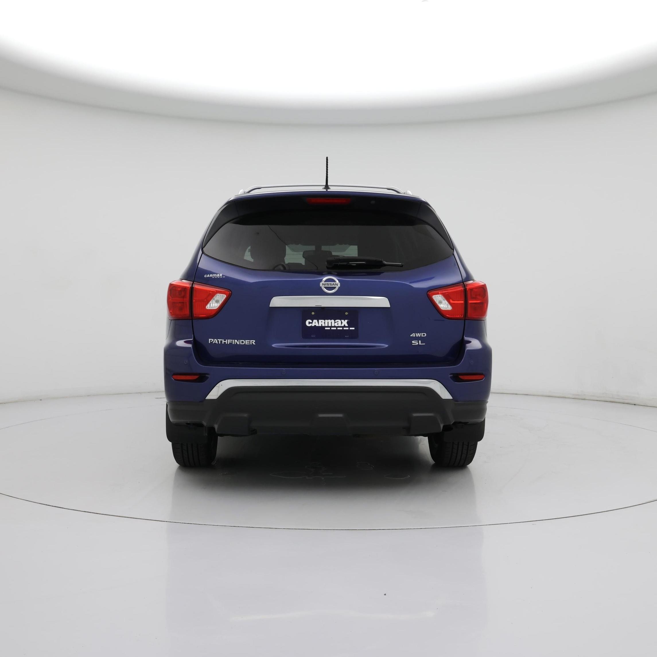 Thumbnail: 2017 Nissan Pathfinder - 6
