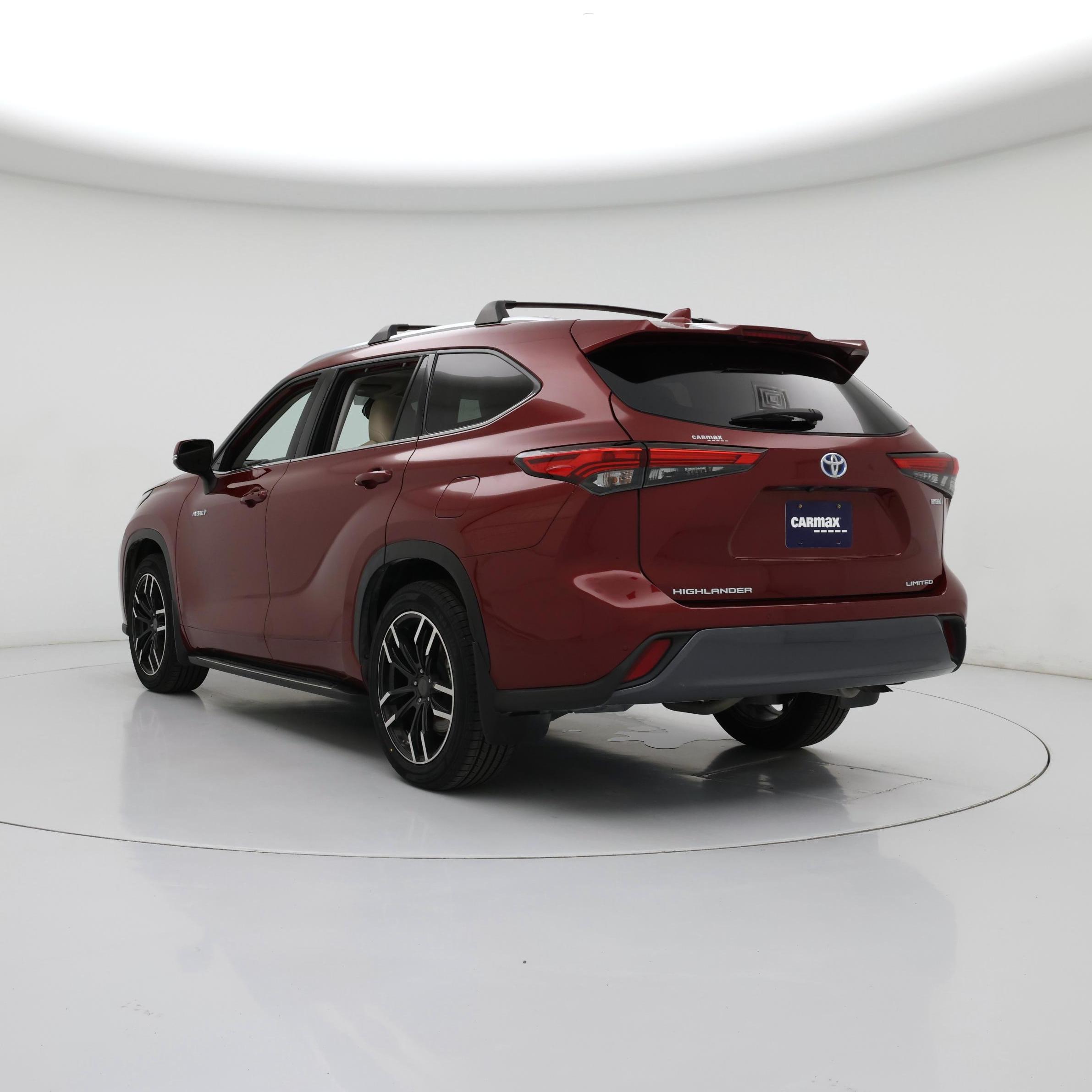 Thumbnail: 2021 Toyota Highlander - 2