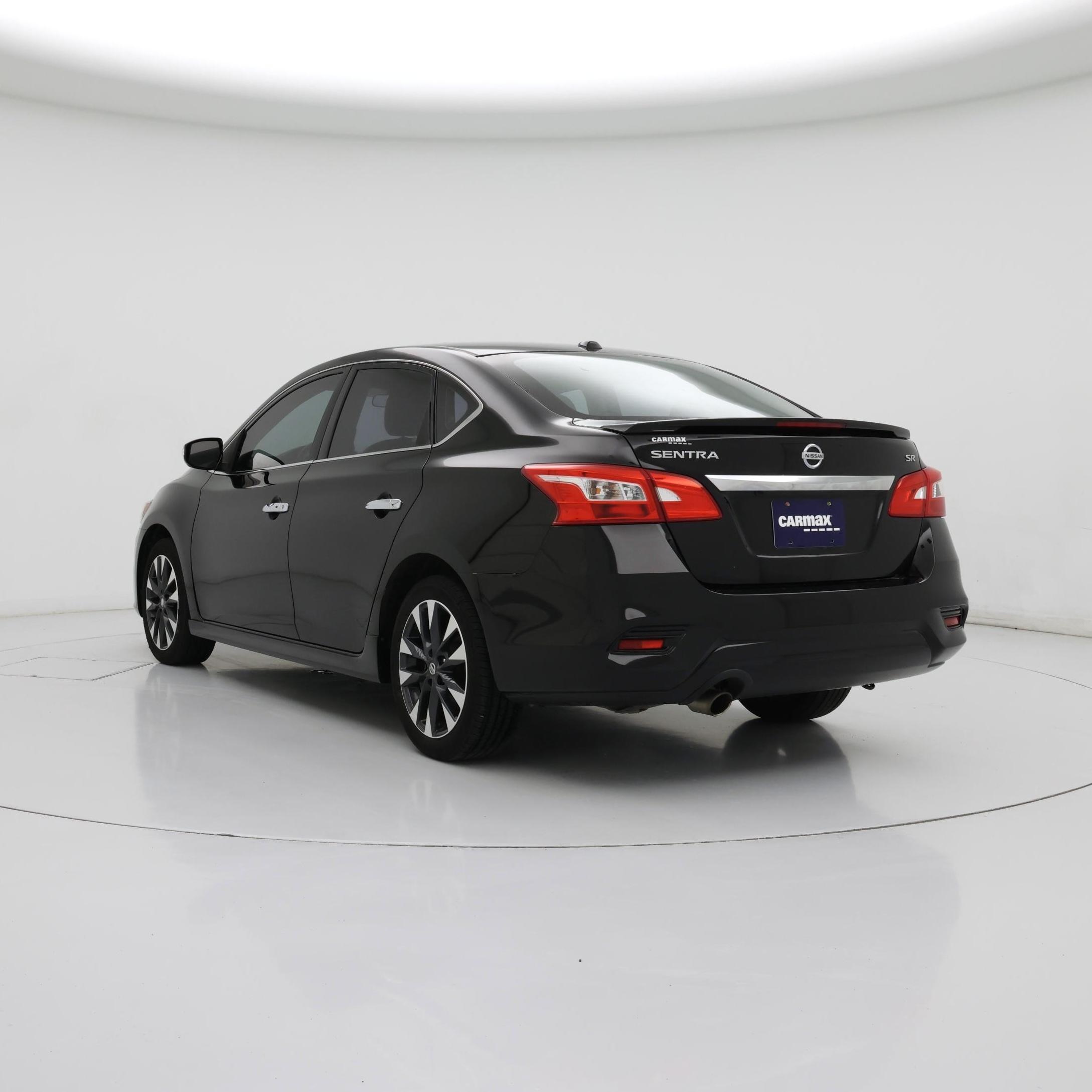 Thumbnail: 2017 Nissan Sentra - 2