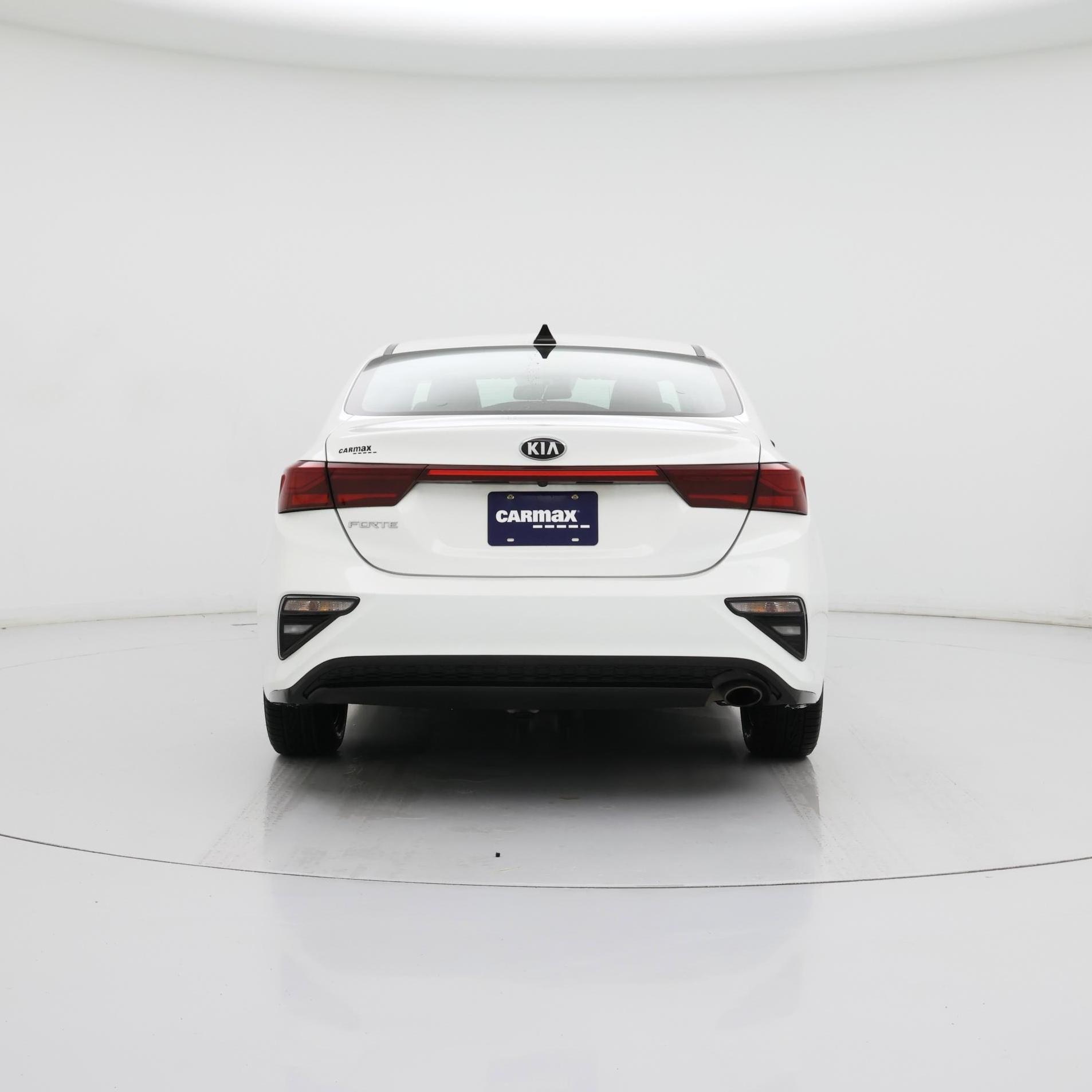 Thumbnail: 2020 Kia Forte - 6