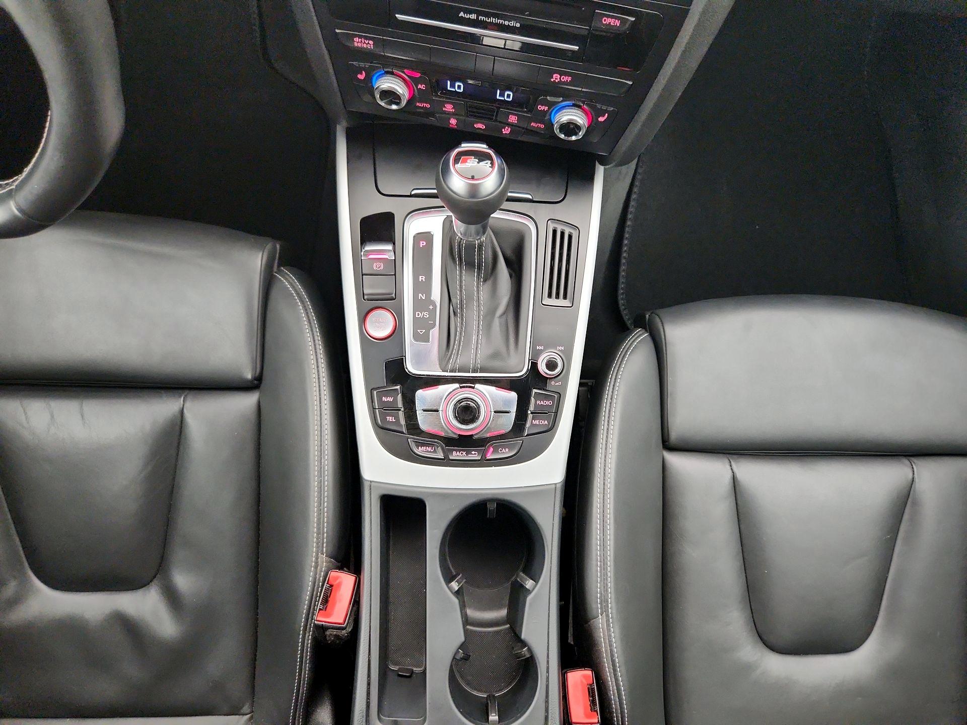 Thumbnail: 2014 Audi S4 - 18