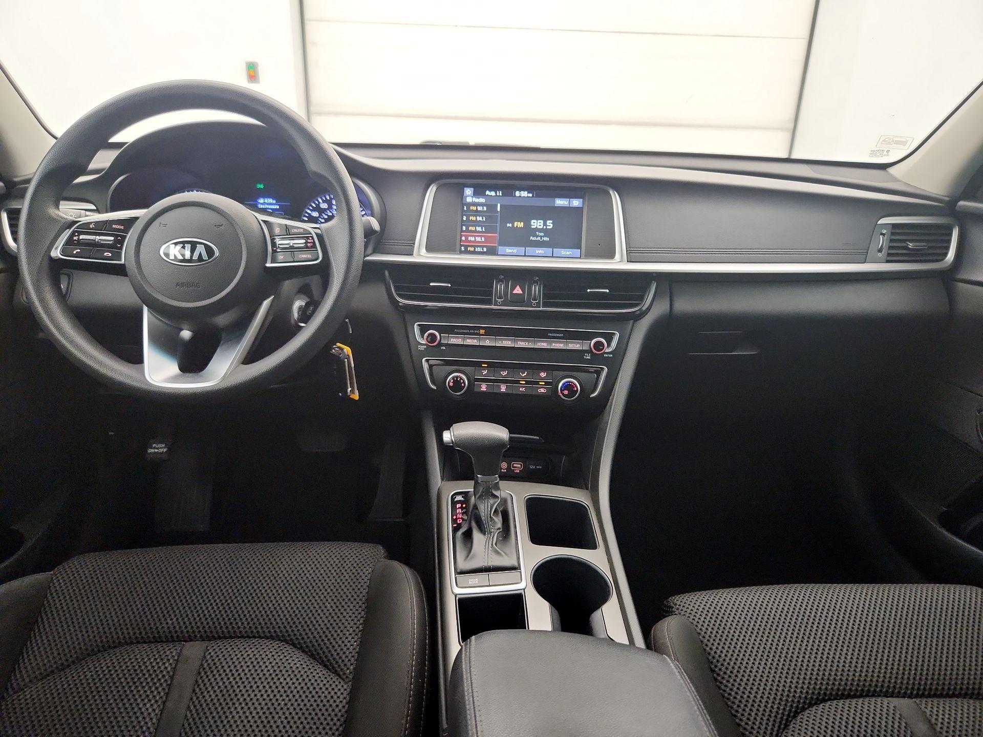 Thumbnail: 2019 Kia Optima - 9