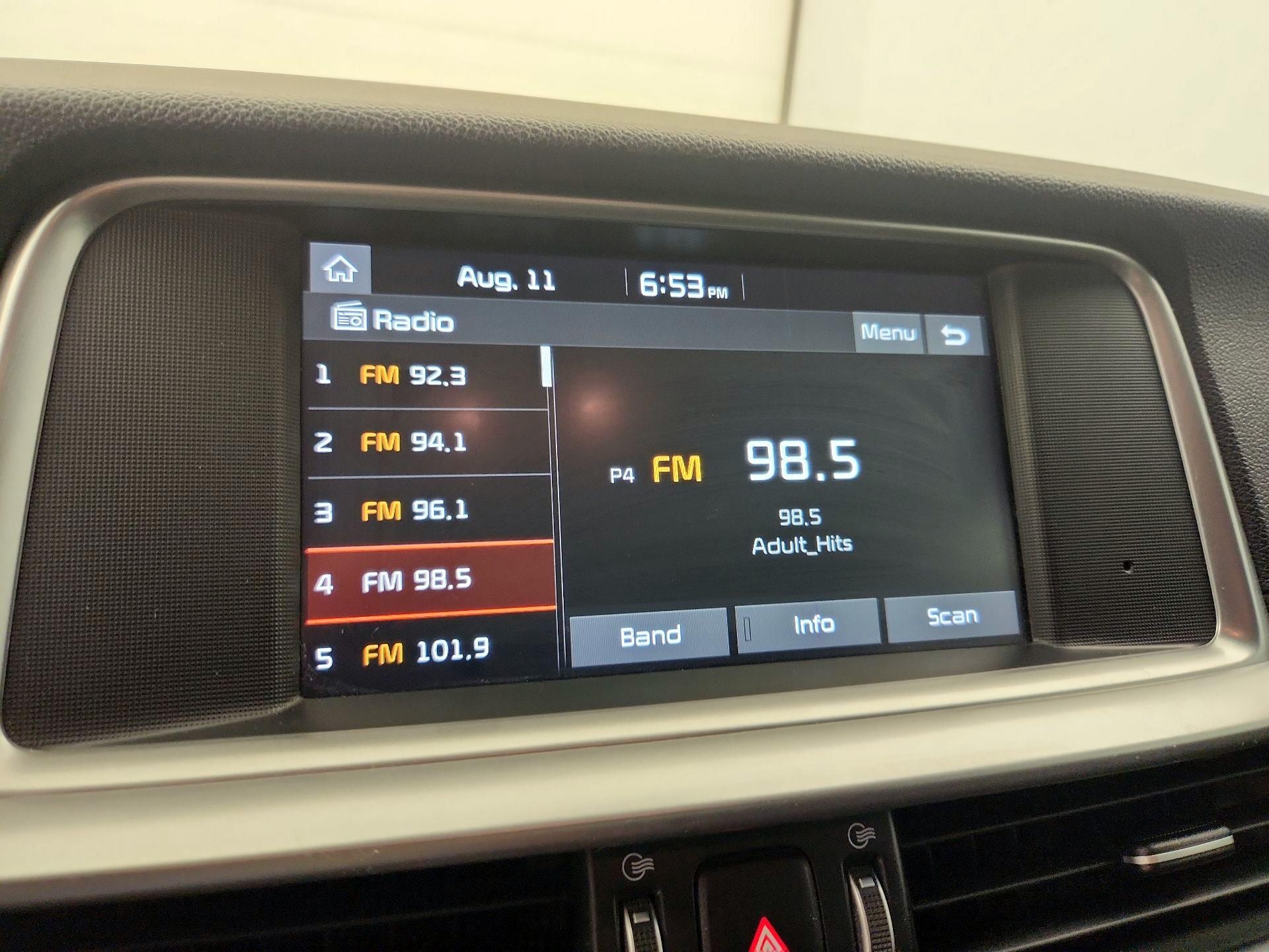 Thumbnail: 2019 Kia Optima - 15