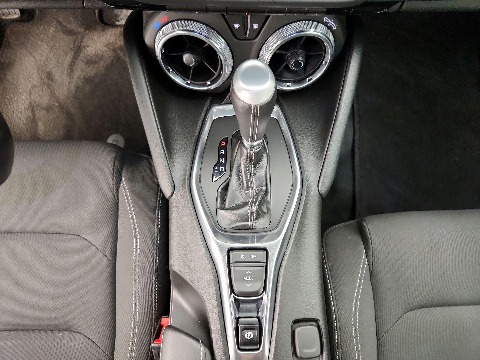 Thumbnail: 2019 Chevrolet Camaro - 16