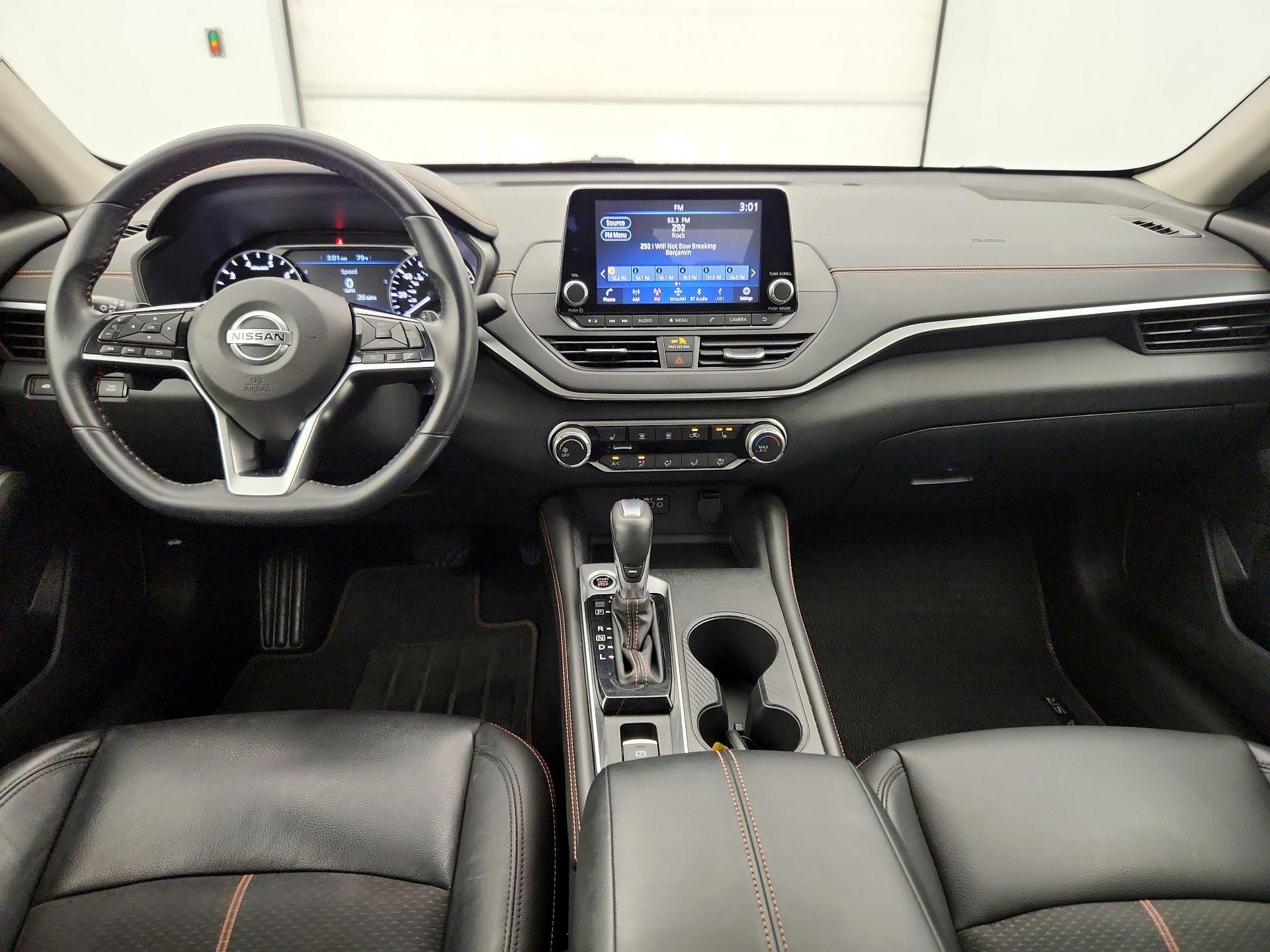 Thumbnail: 2019 Nissan Altima - 9