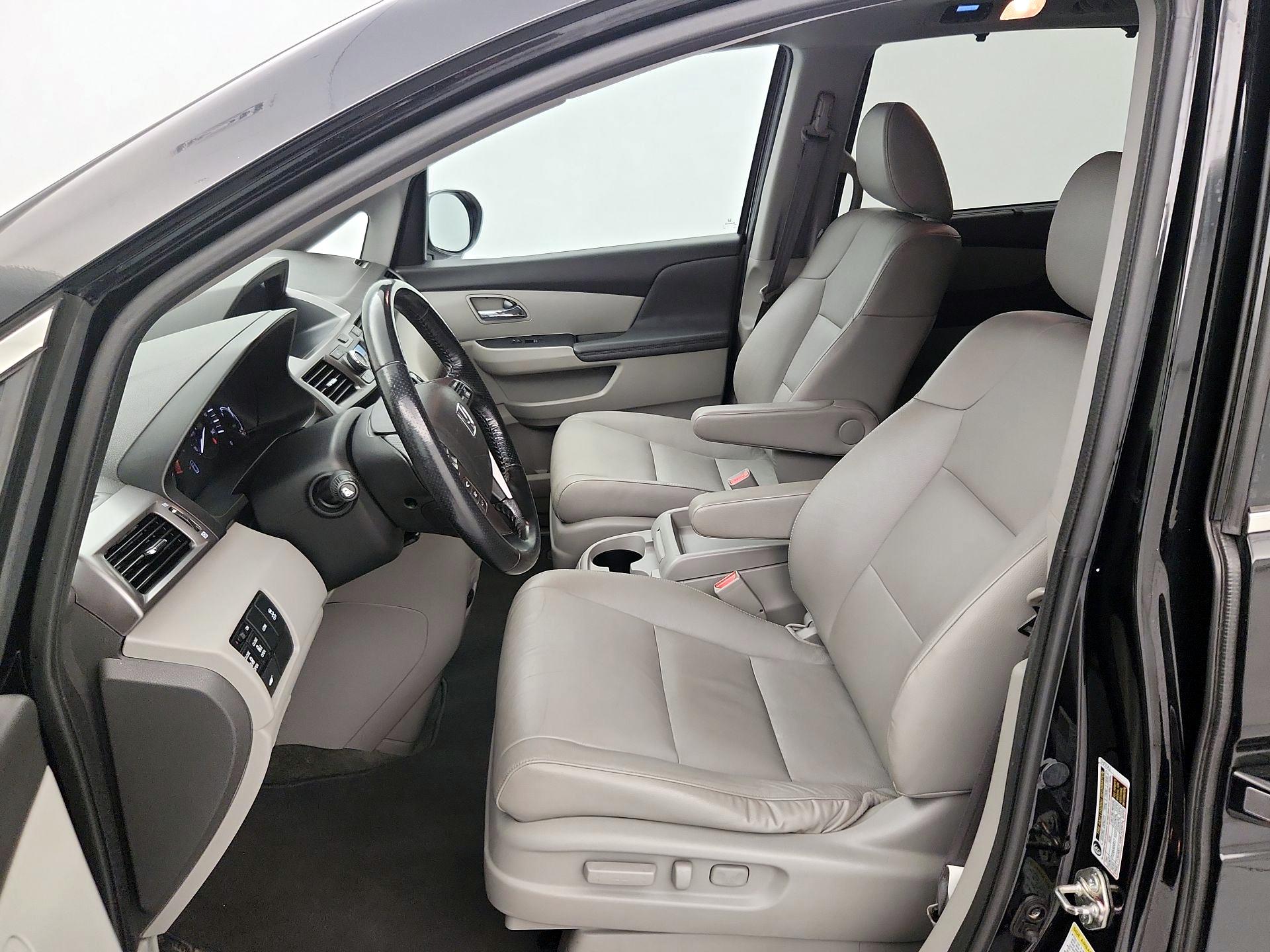 Thumbnail: 2016 Honda Odyssey - 11