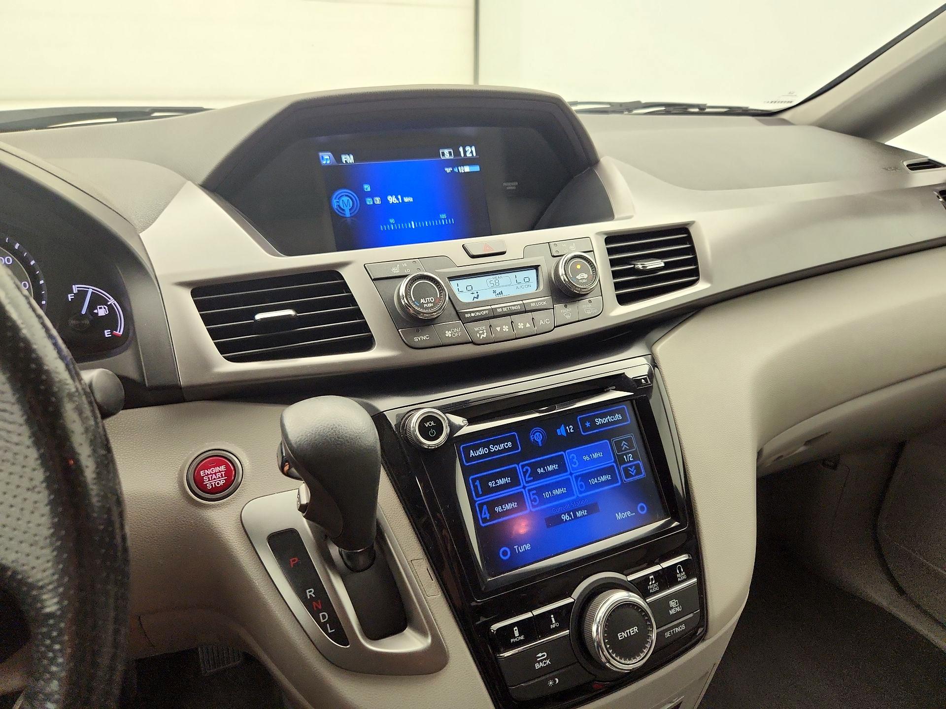 Thumbnail: 2016 Honda Odyssey - 15