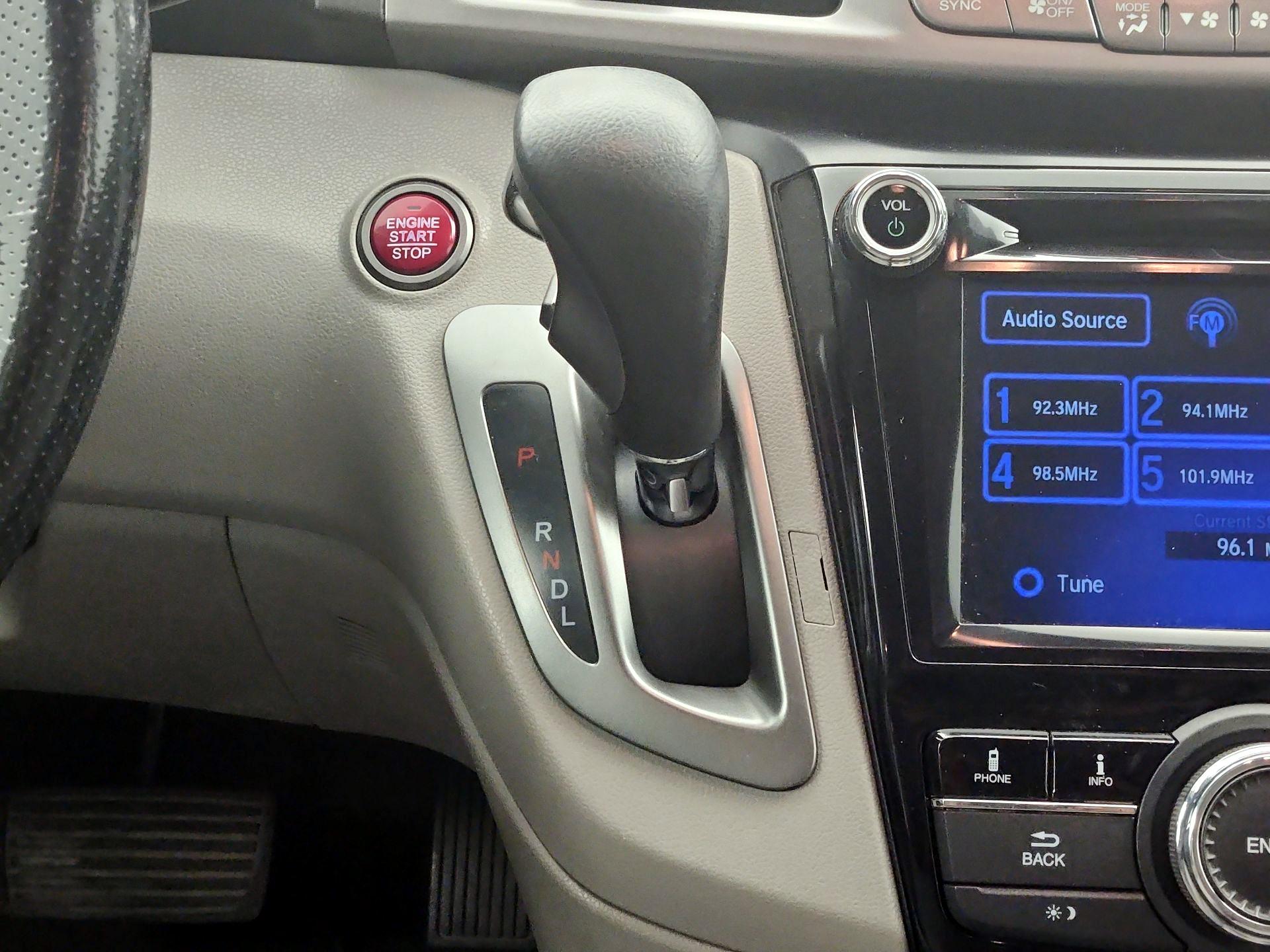 Thumbnail: 2016 Honda Odyssey - 17