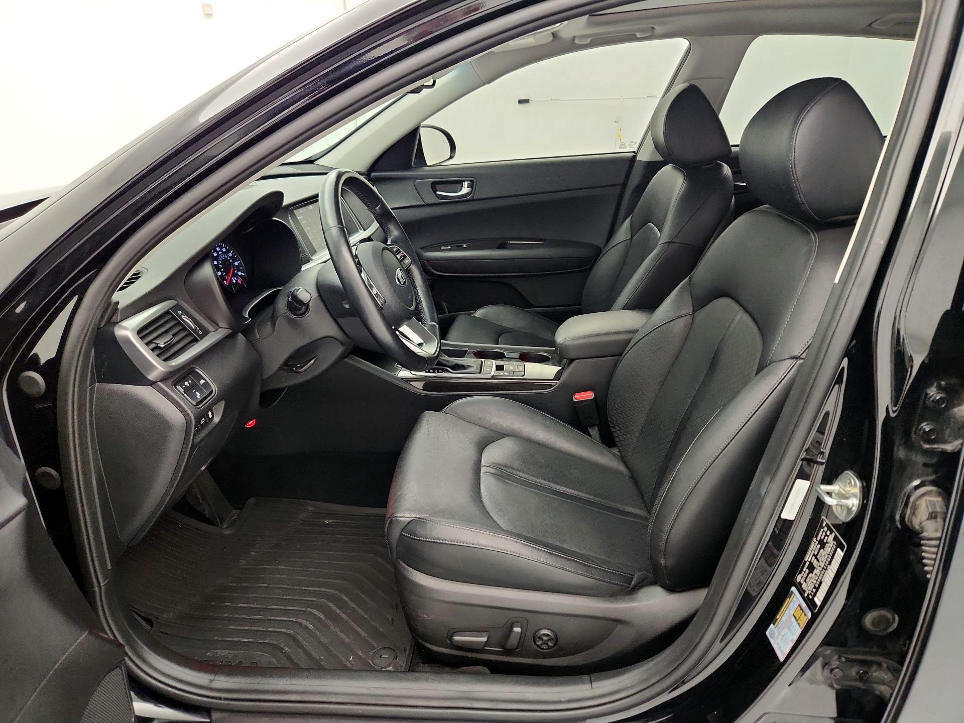Thumbnail: 2019 Kia Optima - 11