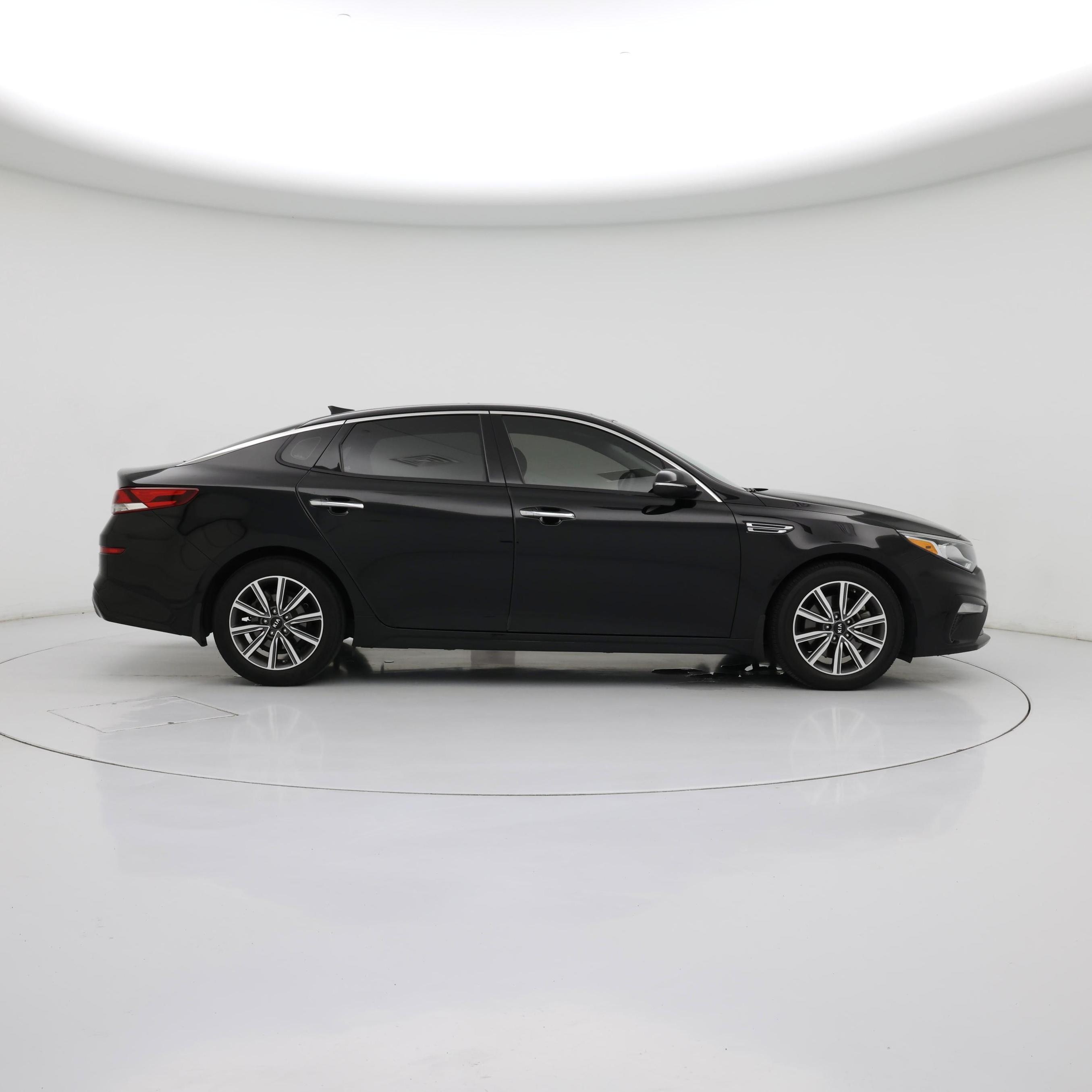 Thumbnail: 2019 Kia Optima - 7