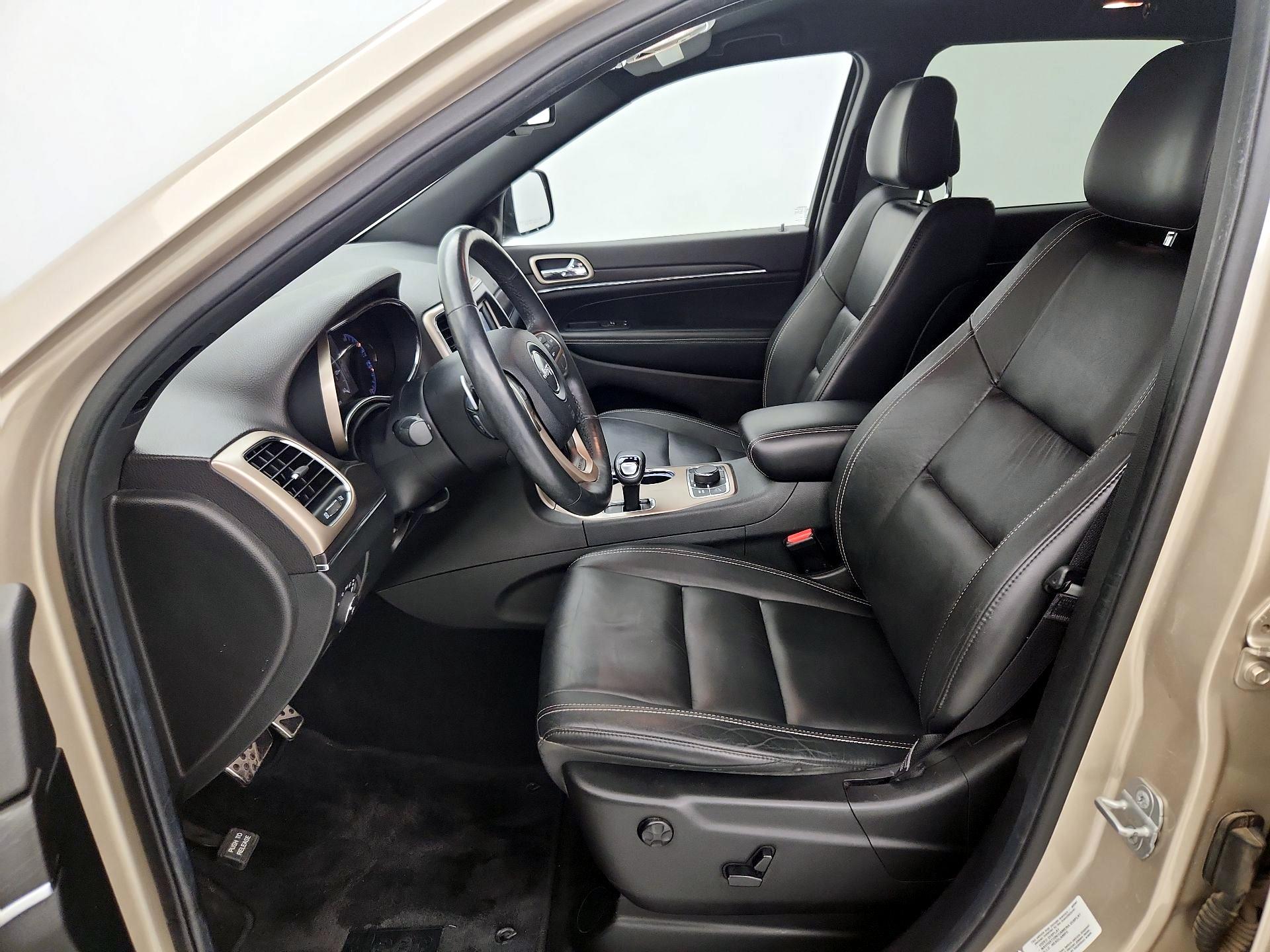 Thumbnail: 2014 Jeep Grand Cherokee - 11