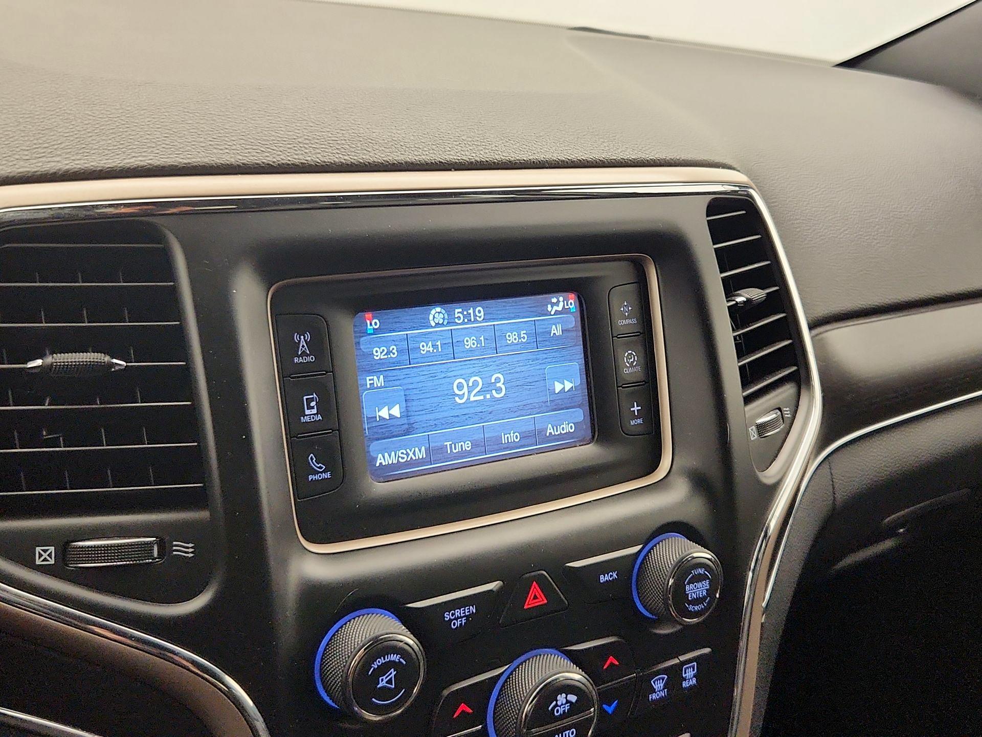 Thumbnail: 2014 Jeep Grand Cherokee - 15