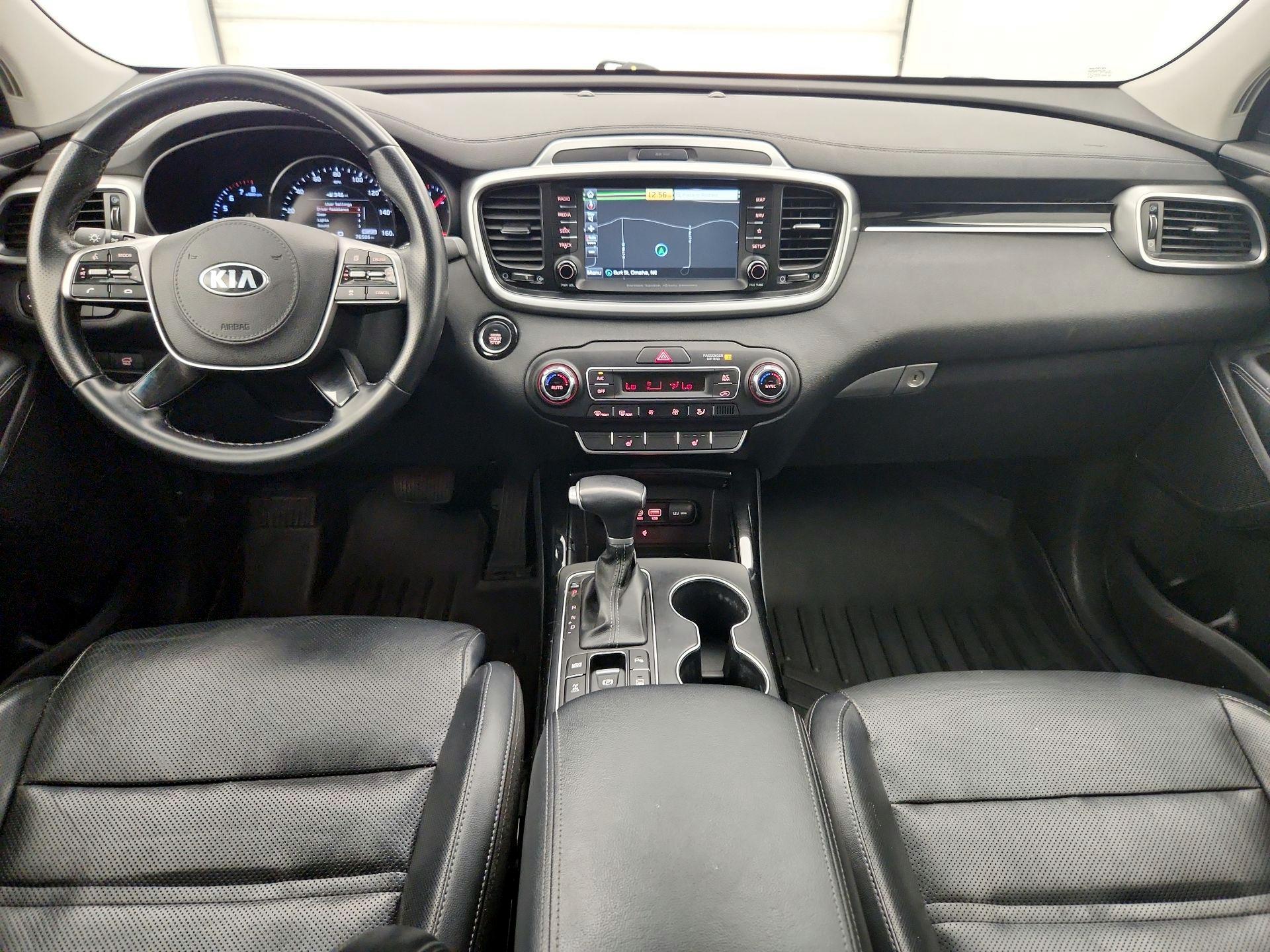 Thumbnail: 2020 Kia Sorento - 9