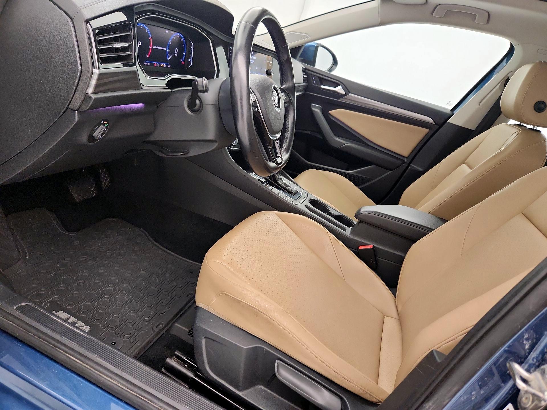 Thumbnail: 2019 Volkswagen Jetta - 11