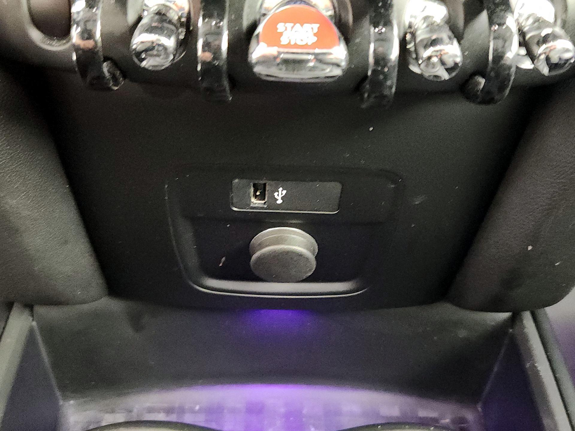 Thumbnail: 2020 MINI Cooper Countryman - 19