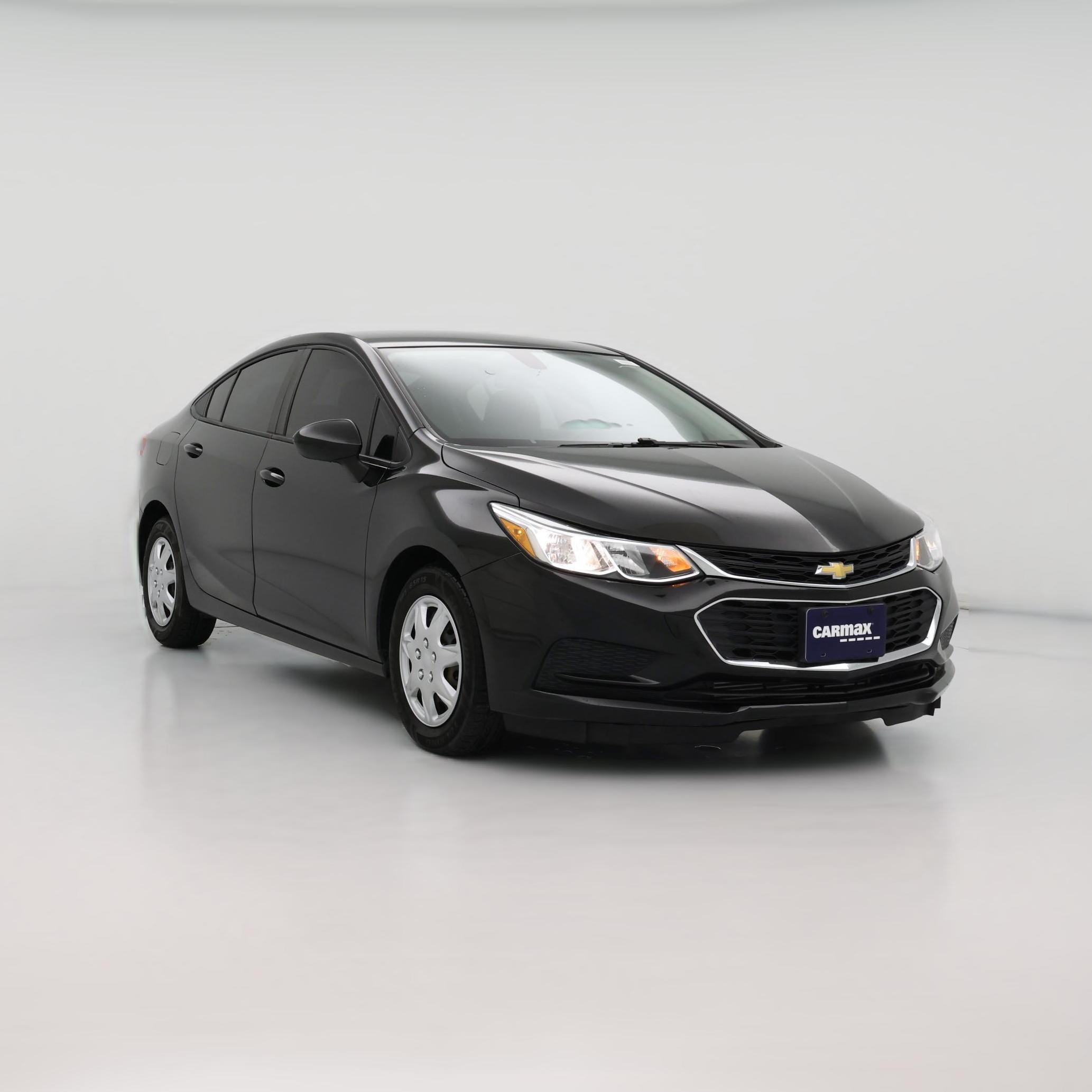 Thumbnail: 2018 Chevrolet Cruze - 1