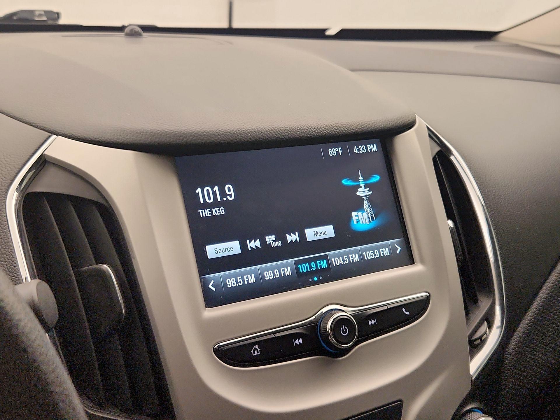 Thumbnail: 2018 Chevrolet Cruze - 15