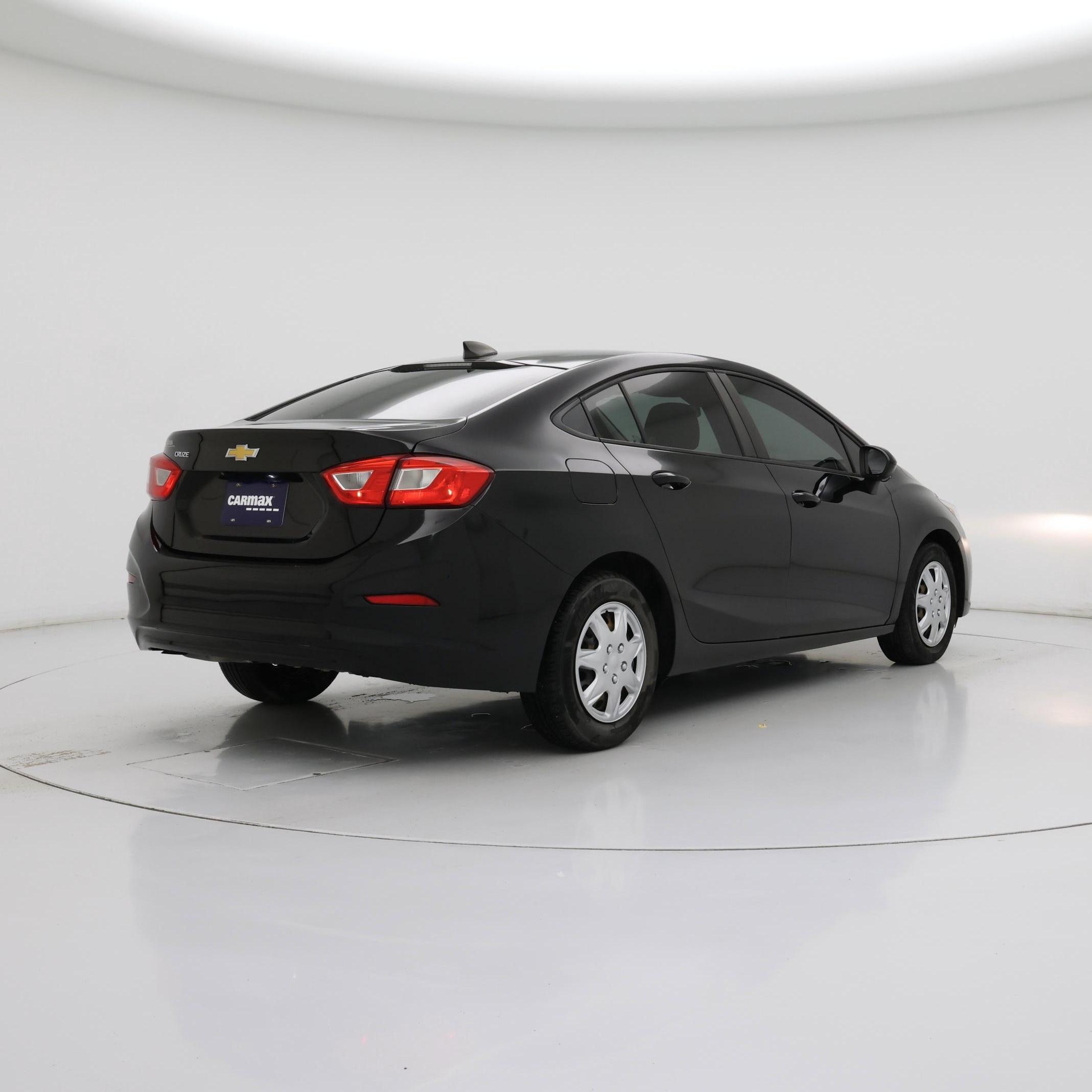 Thumbnail: 2018 Chevrolet Cruze - 8