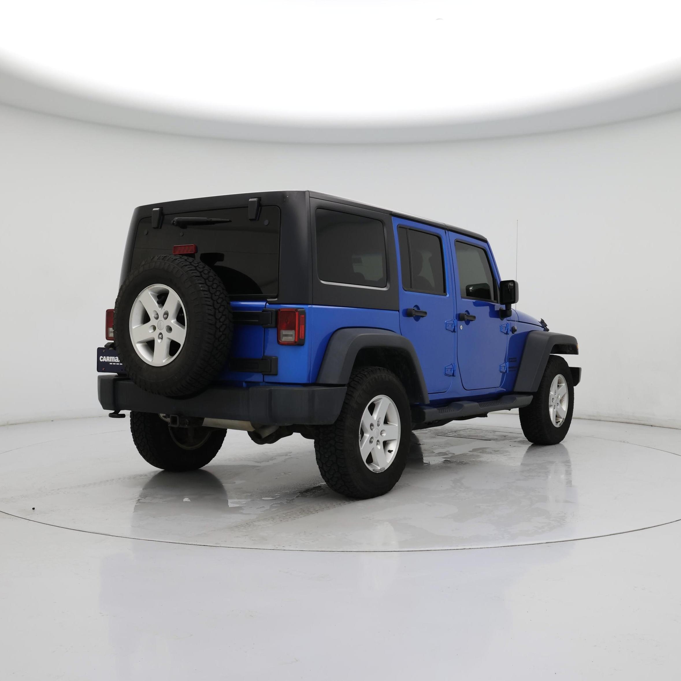 Thumbnail: 2015 Jeep Wrangler - 8