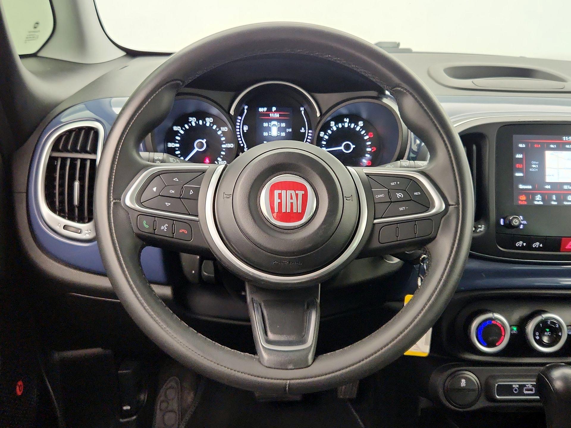 Thumbnail: 2019 Fiat 500L - 10