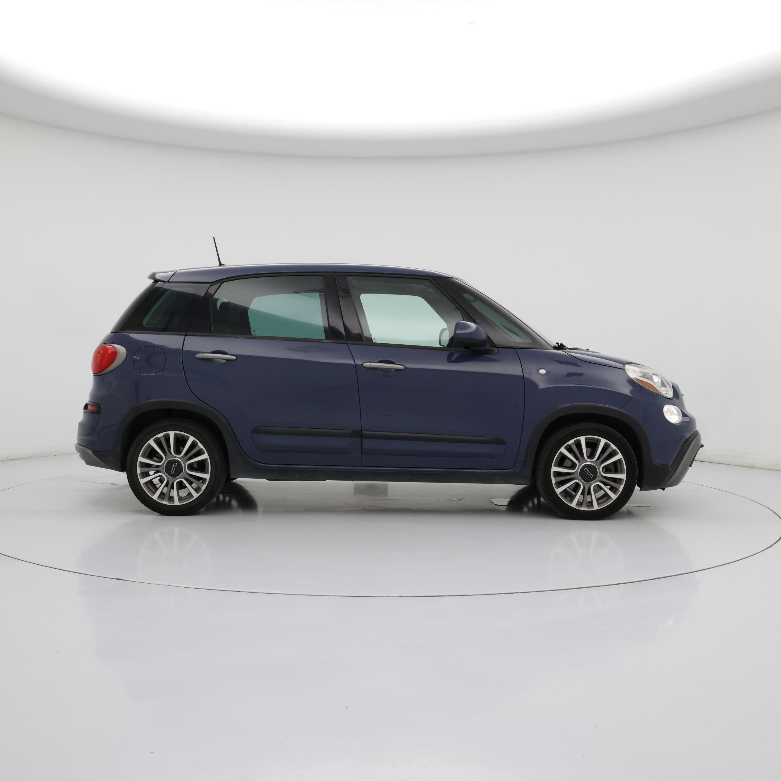 Thumbnail: 2019 Fiat 500L - 7