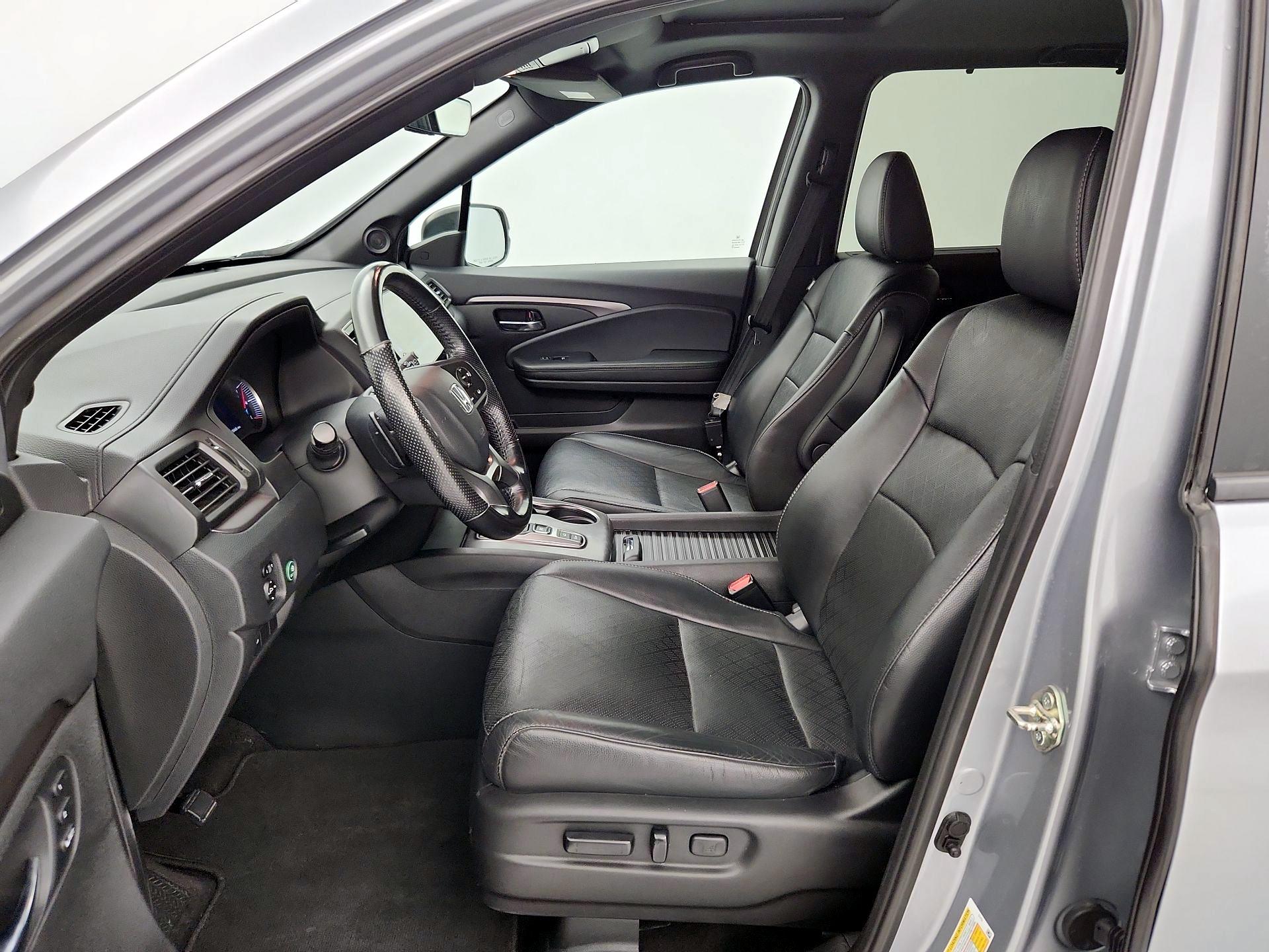 Thumbnail: 2019 Honda Passport - 11