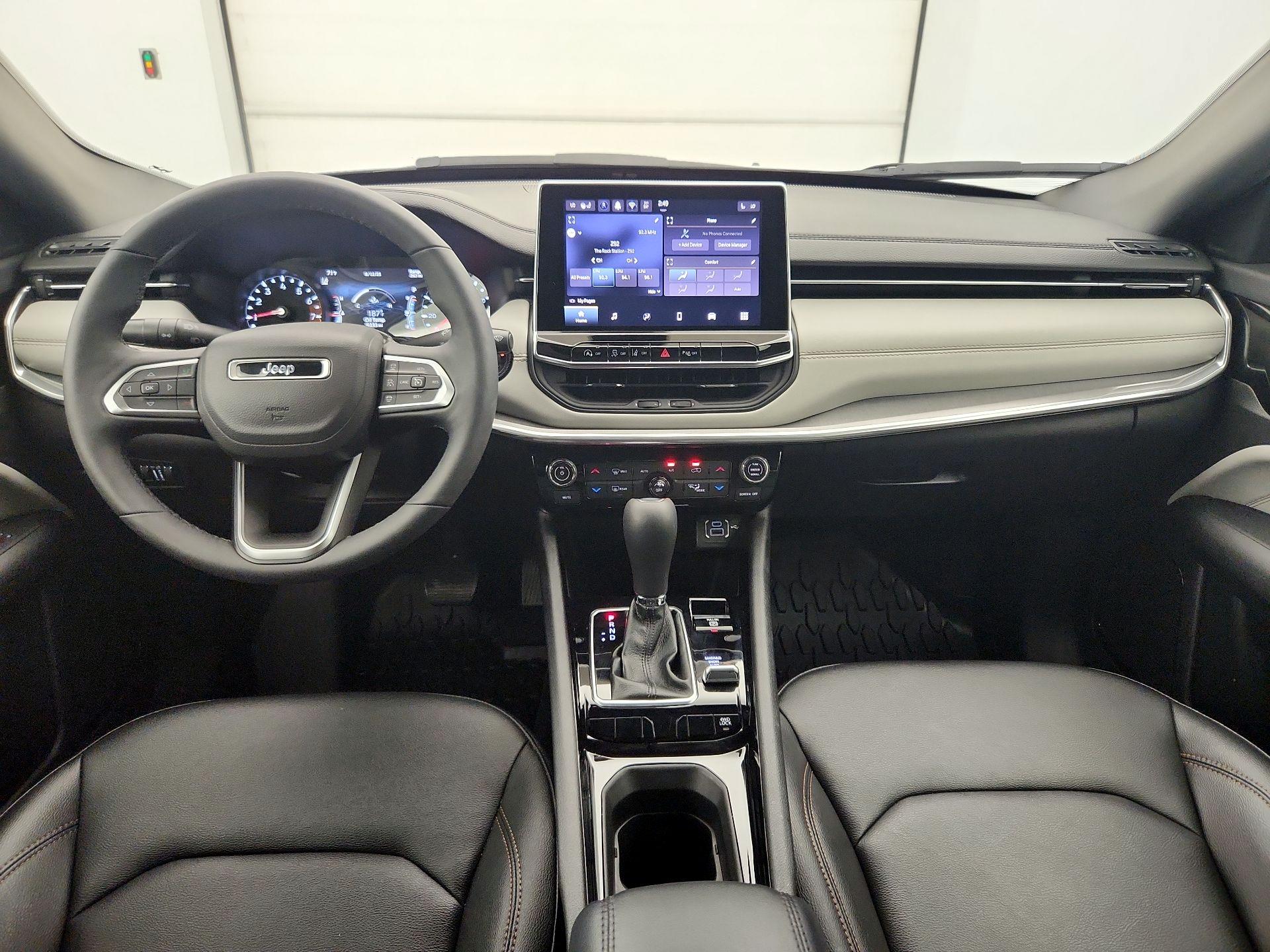 Thumbnail: 2024 Jeep Compass - 9