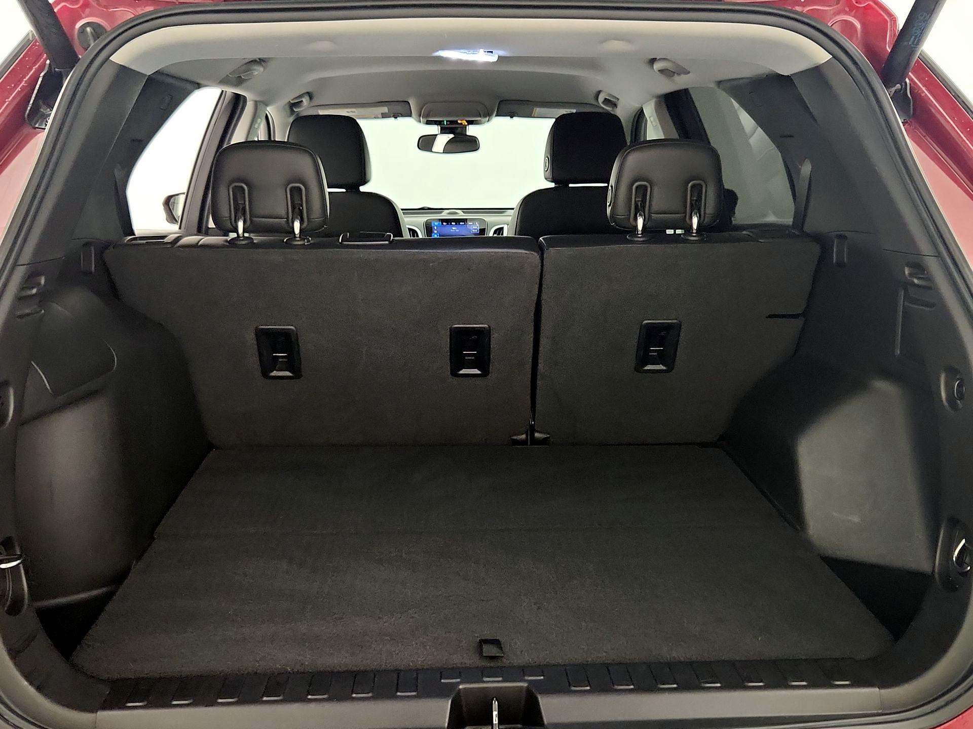 Thumbnail: 2020 Chevrolet Equinox - 20