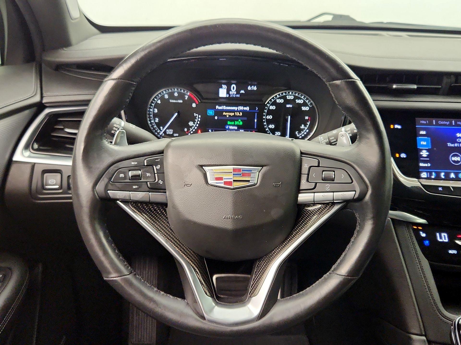 Thumbnail: 2020 Cadillac XT6 - 10