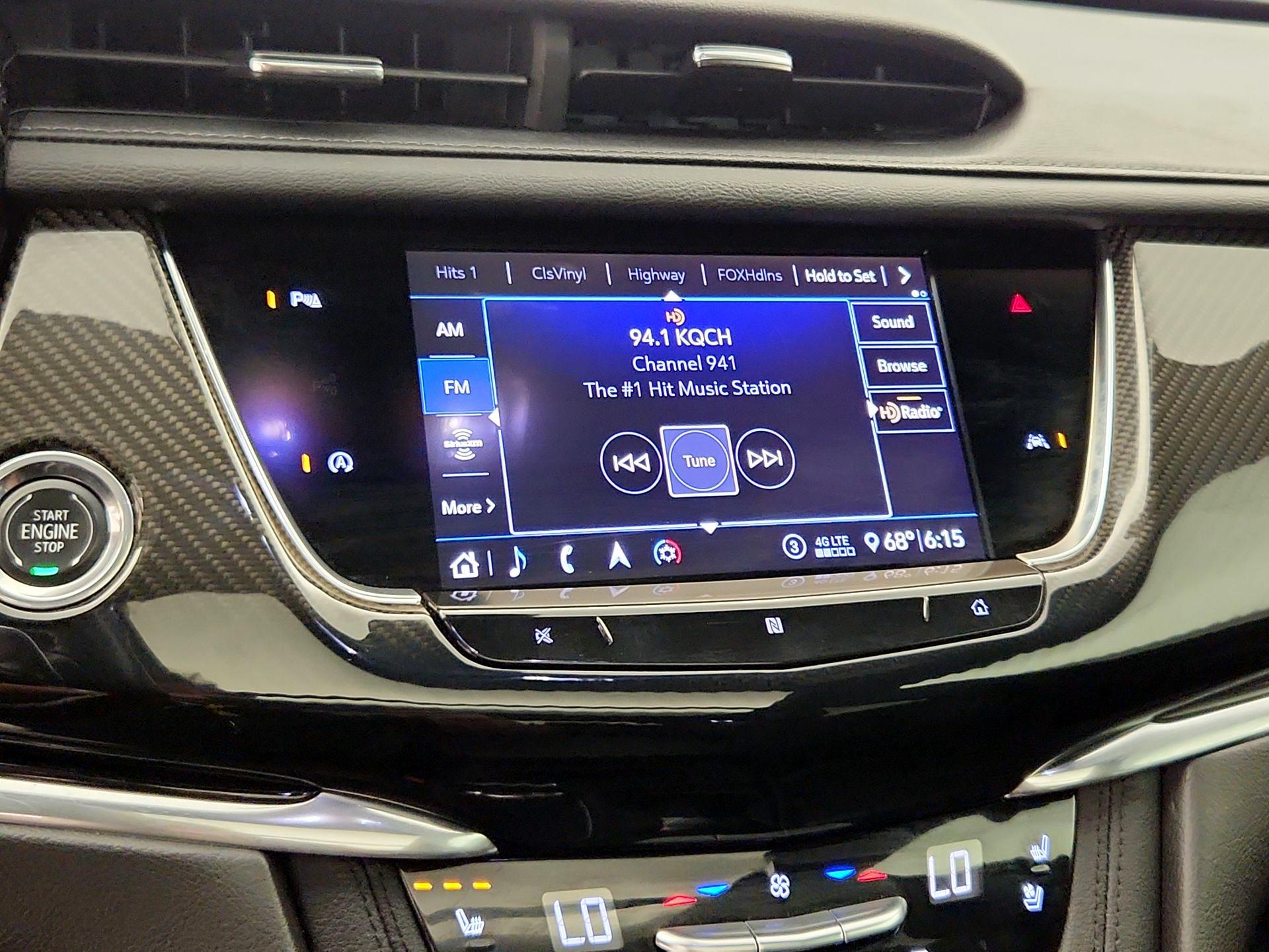 Thumbnail: 2020 Cadillac XT6 - 16