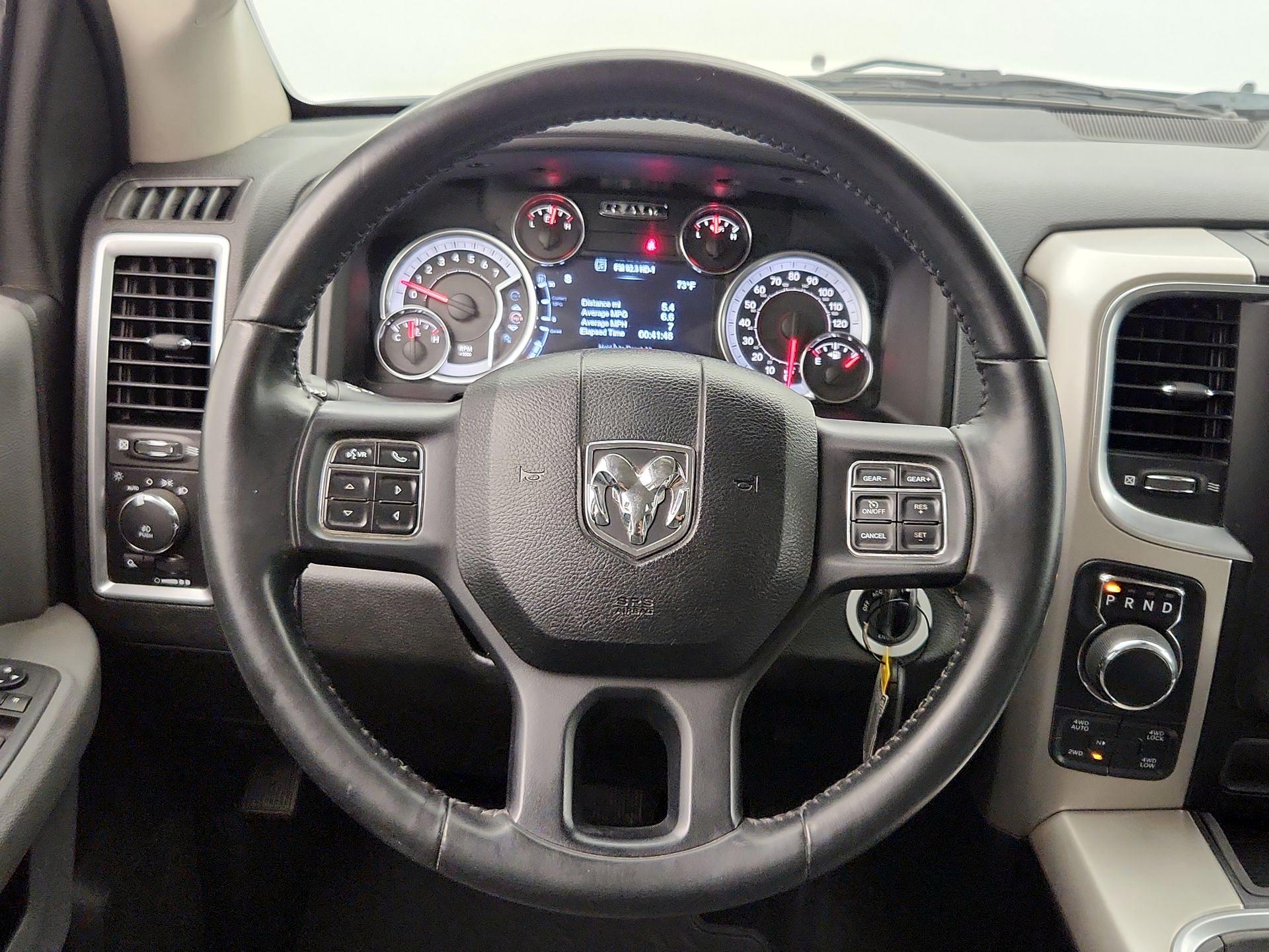 Thumbnail: 2019 RAM 1500 Classic - 10