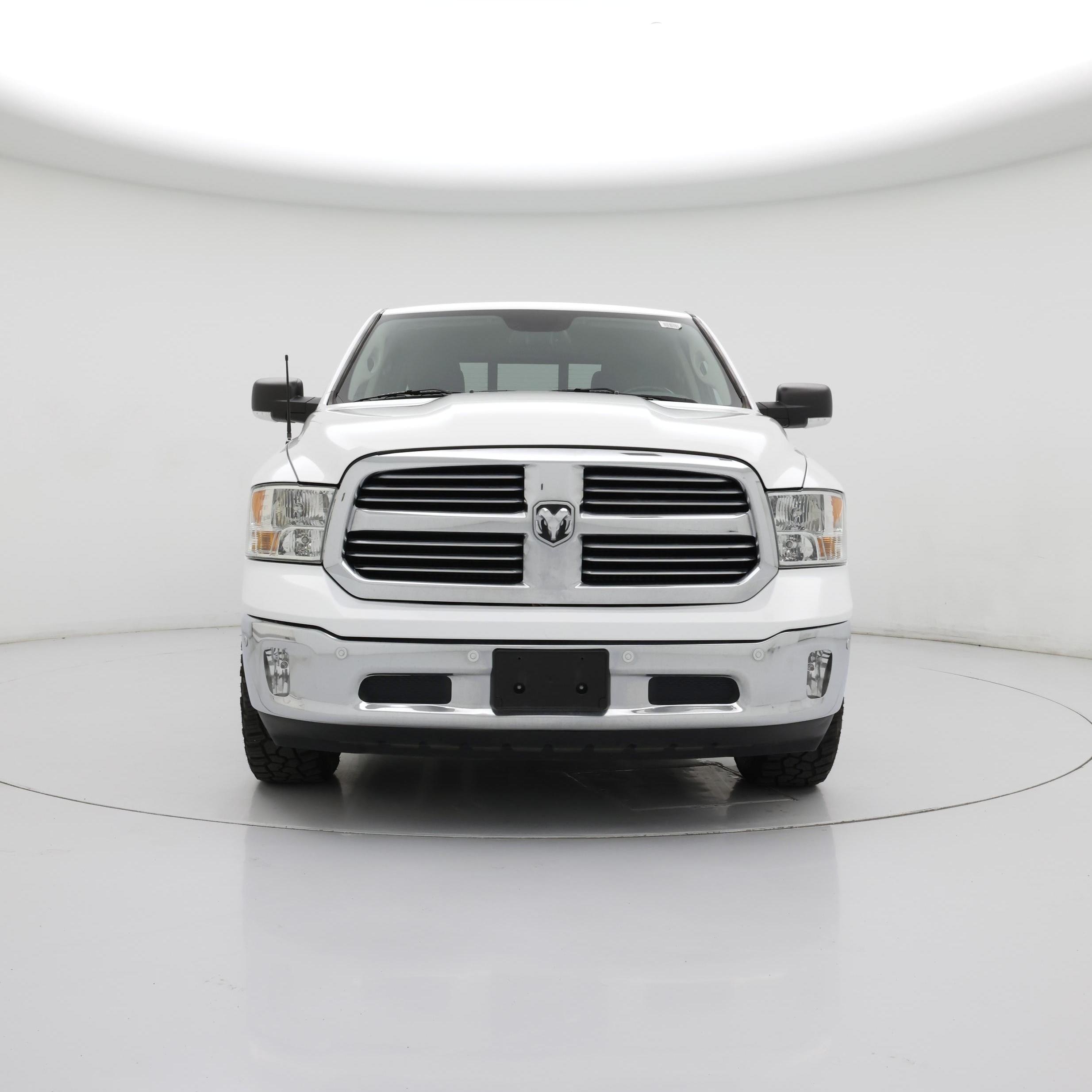 Thumbnail: 2019 RAM 1500 Classic - 5